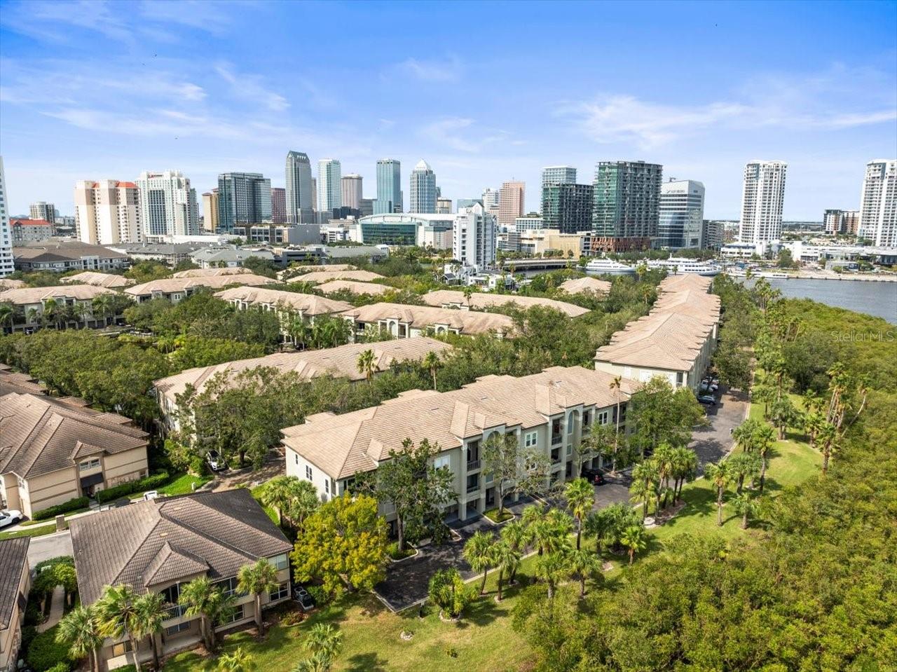 760 CORAL REEF DR, TAMPA, FL, 33602
