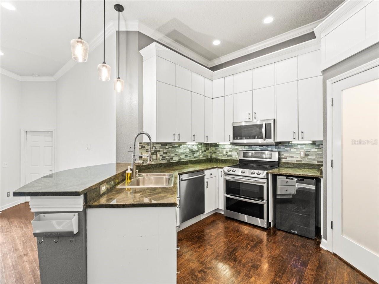 760 CORAL REEF DR, TAMPA, FL, 33602
