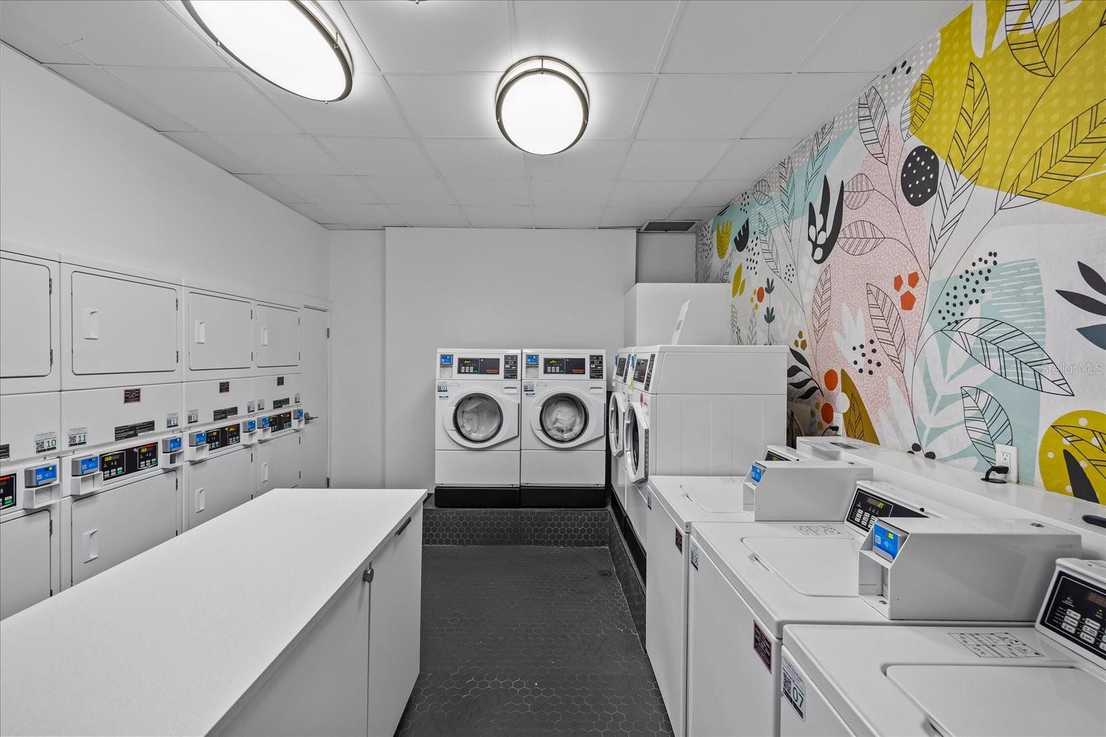 2401 BAYSHORE BLVD #410 & 510, TAMPA, FL, 33629