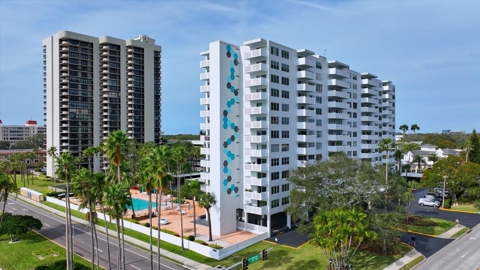 2401 BAYSHORE BLVD #410 & 510, TAMPA, FL, 33629