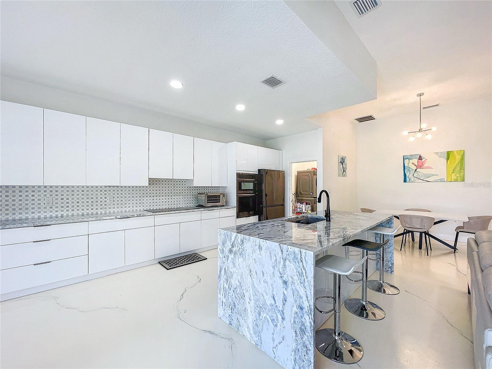 2515 RUNYON CIRCLE, ORLANDO, FL, 32837