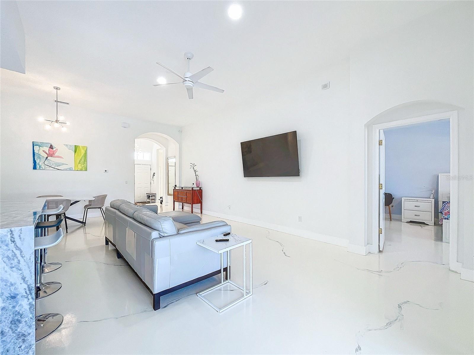 2515 RUNYON CIRCLE, ORLANDO, FL, 32837