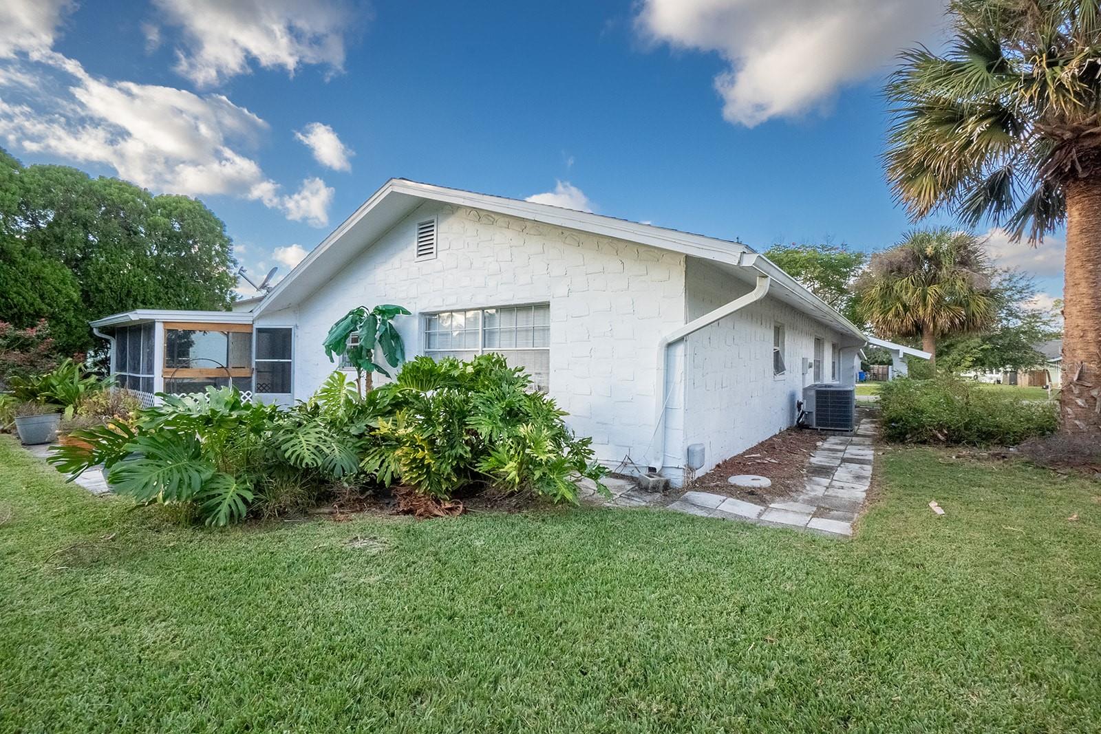 26 COOPER LN, PALM COAST, FL, 32137