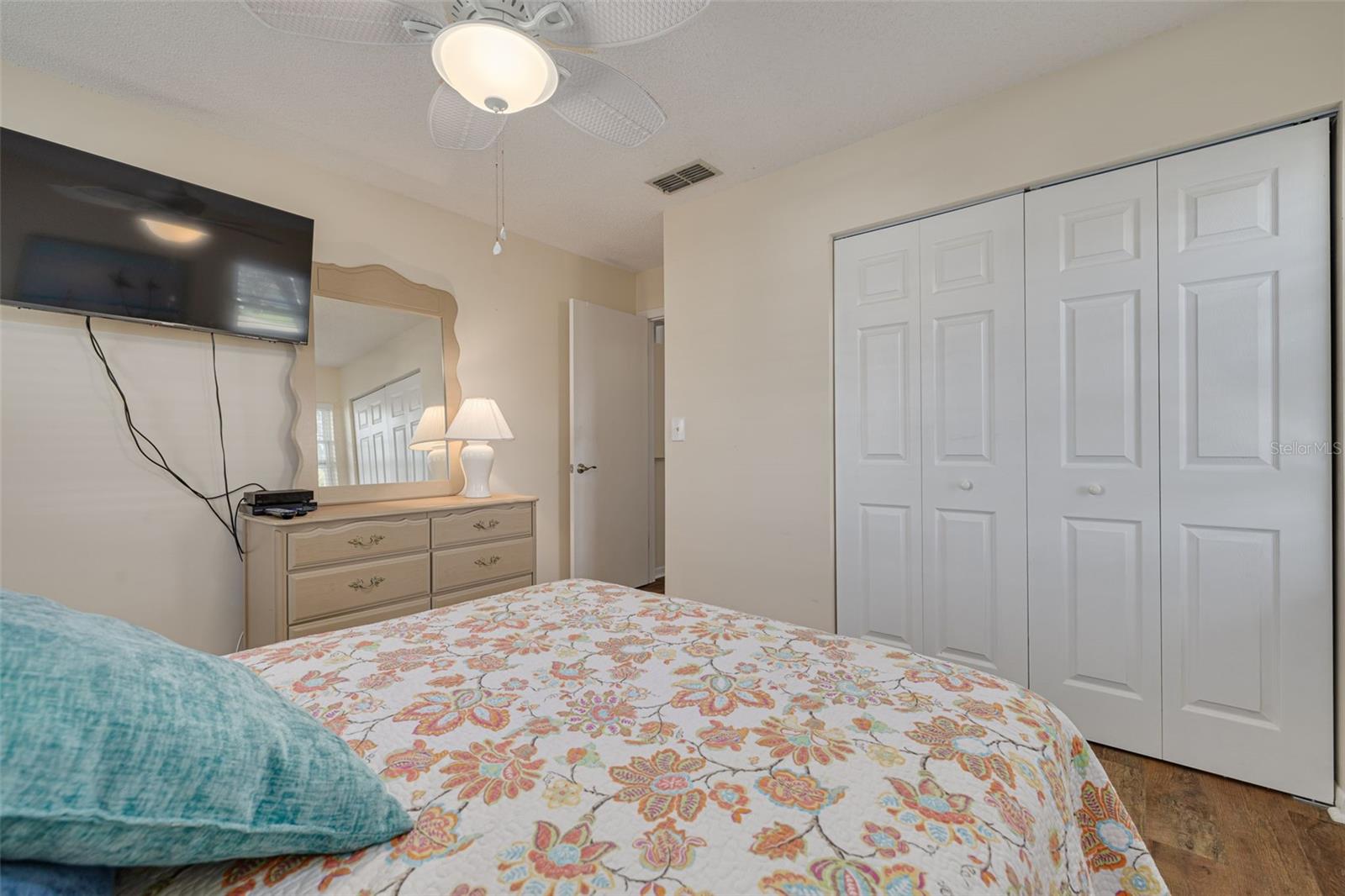 1150 ORANGE TREE CIR E #C, PALM HARBOR, FL, 34684