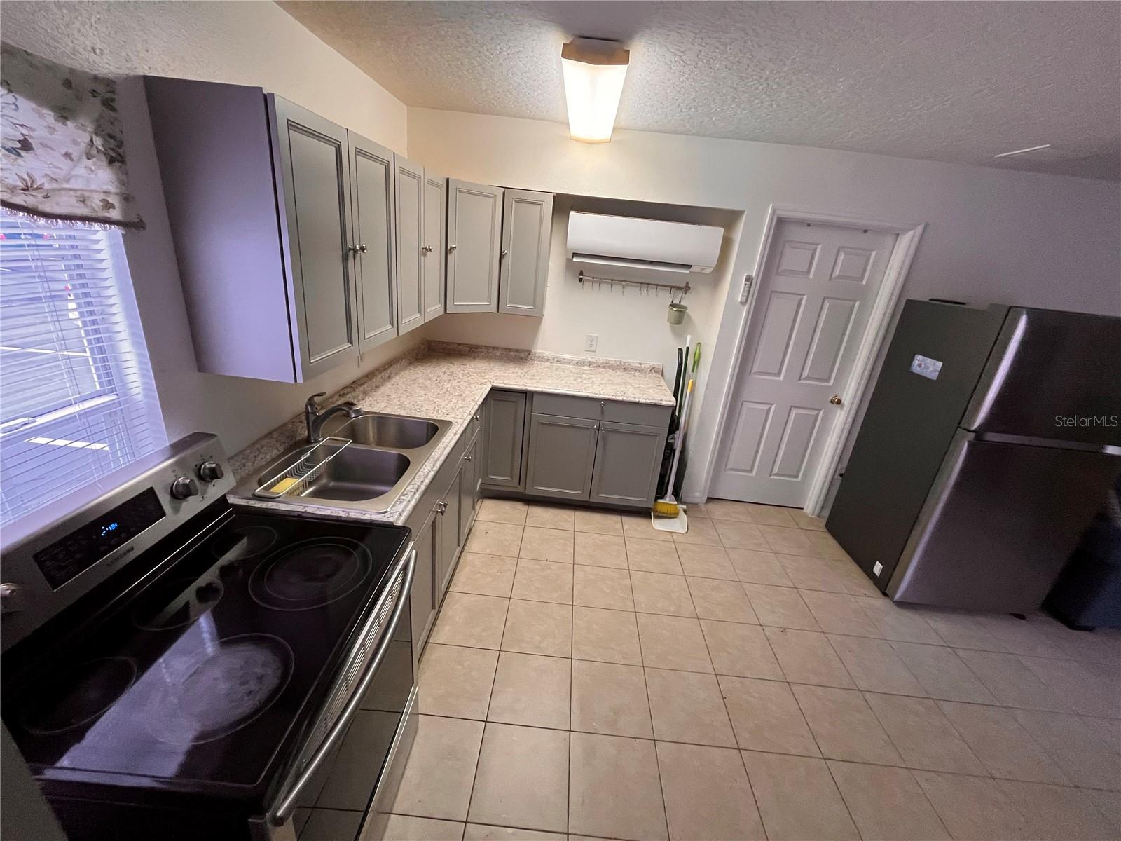 936 WASHINGTON PALM LOOP, DAVENPORT, FL, 33897