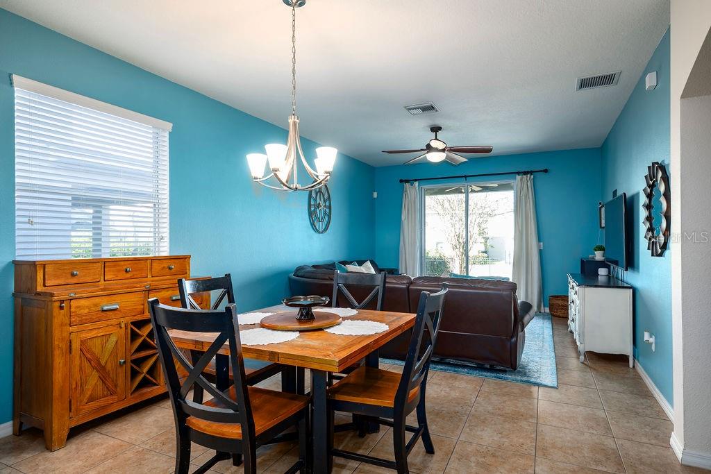 5207 SANDERLING RIDGE DR, LITHIA, FL, 33547