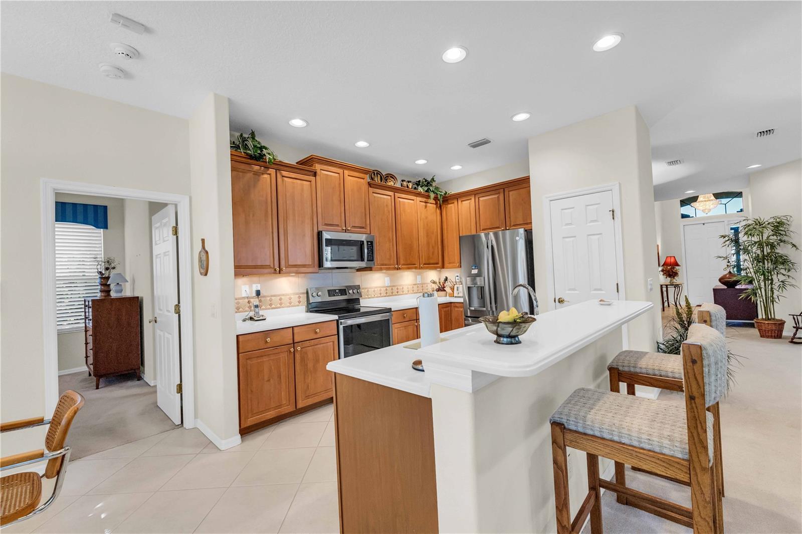 8231 STIRLING FALLS CIR, SARASOTA, FL, 34243