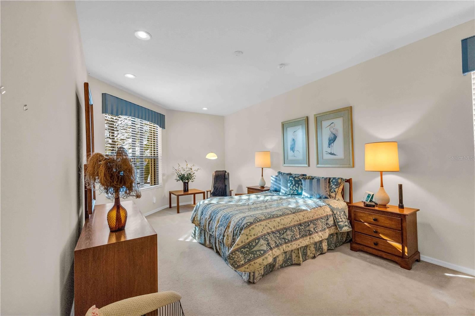 8231 STIRLING FALLS CIR, SARASOTA, FL, 34243