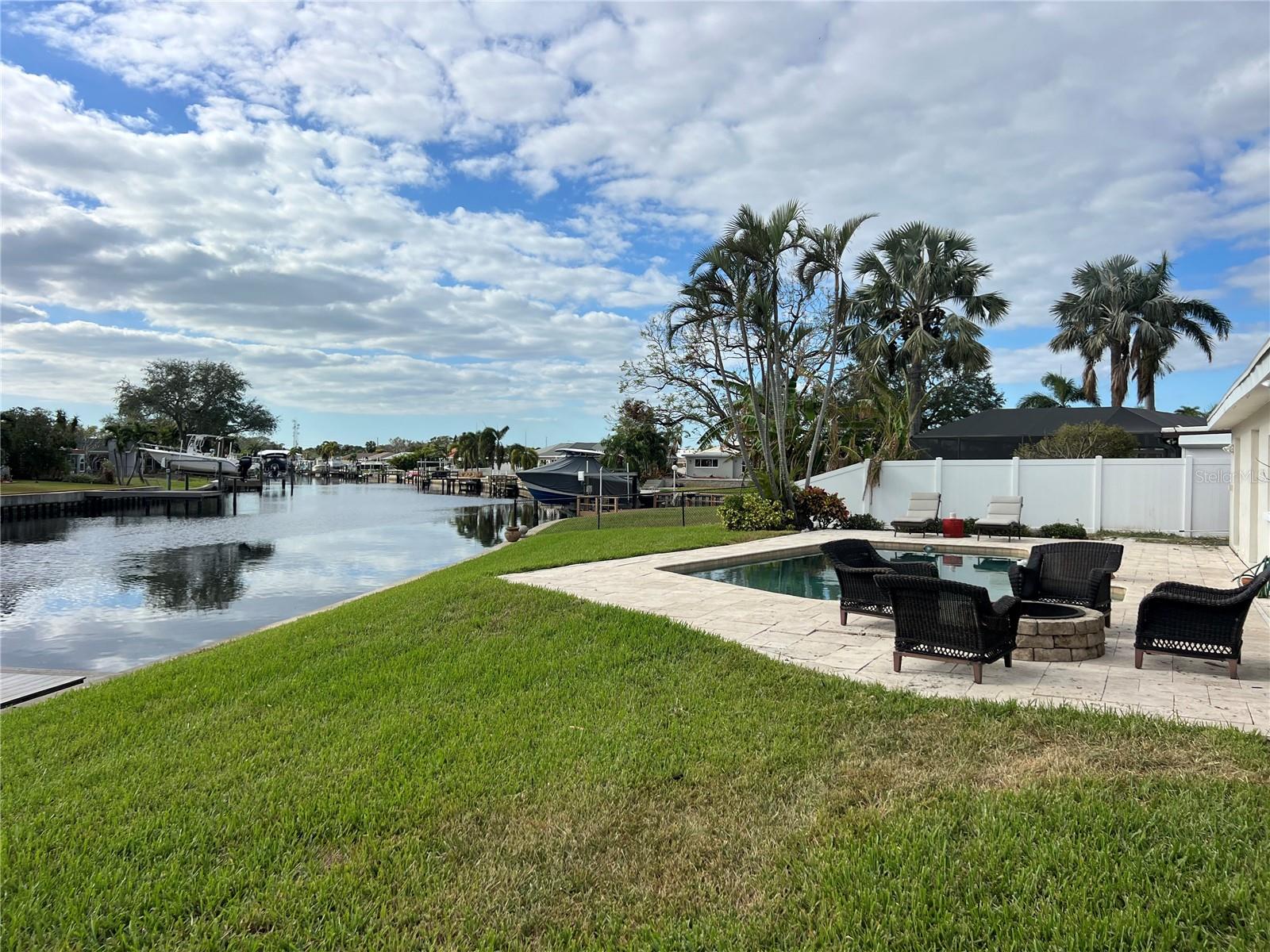 9644 OAK ST NE, ST PETERSBURG, FL, 33702