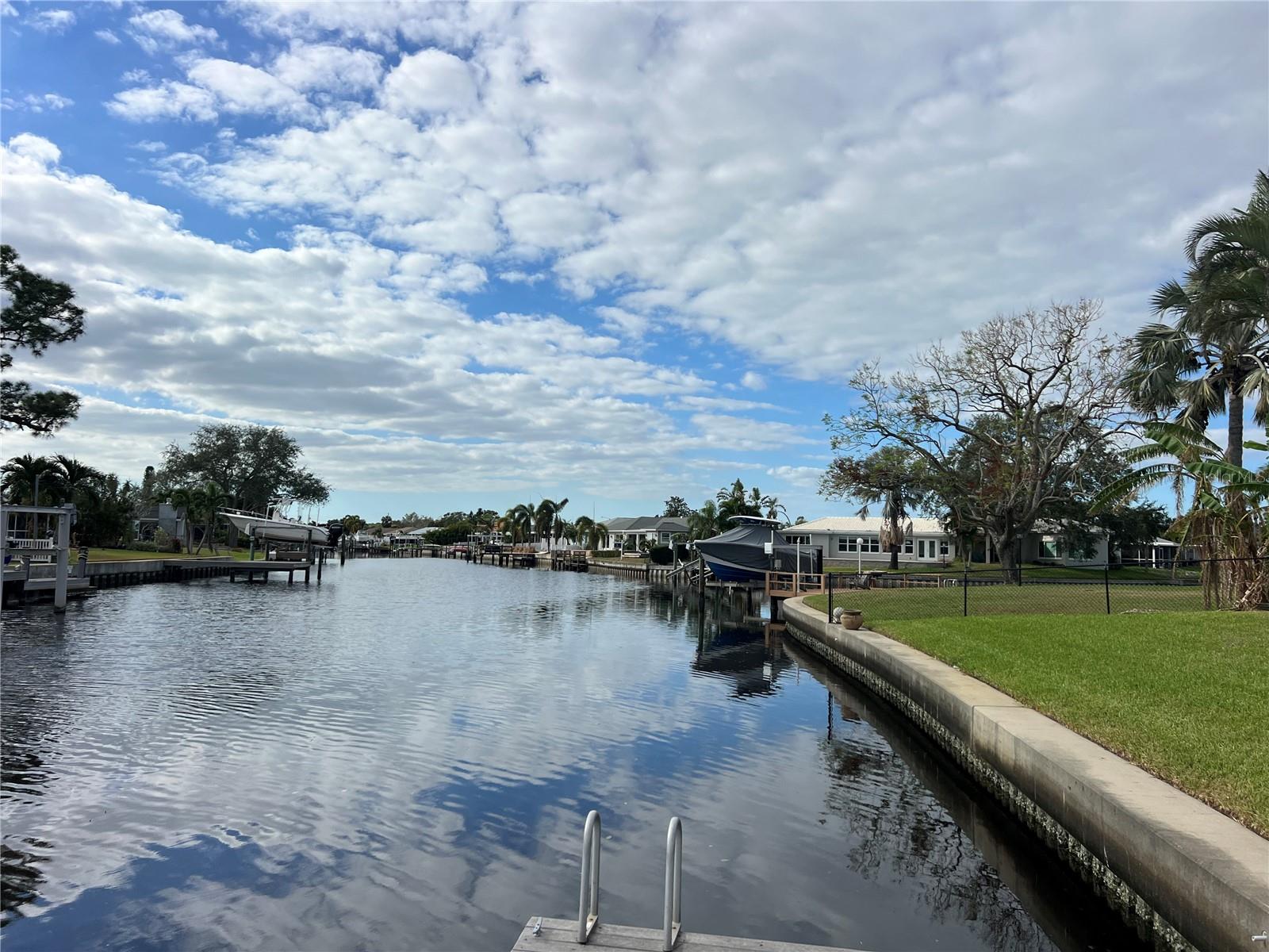 9644 OAK ST NE, ST PETERSBURG, FL, 33702