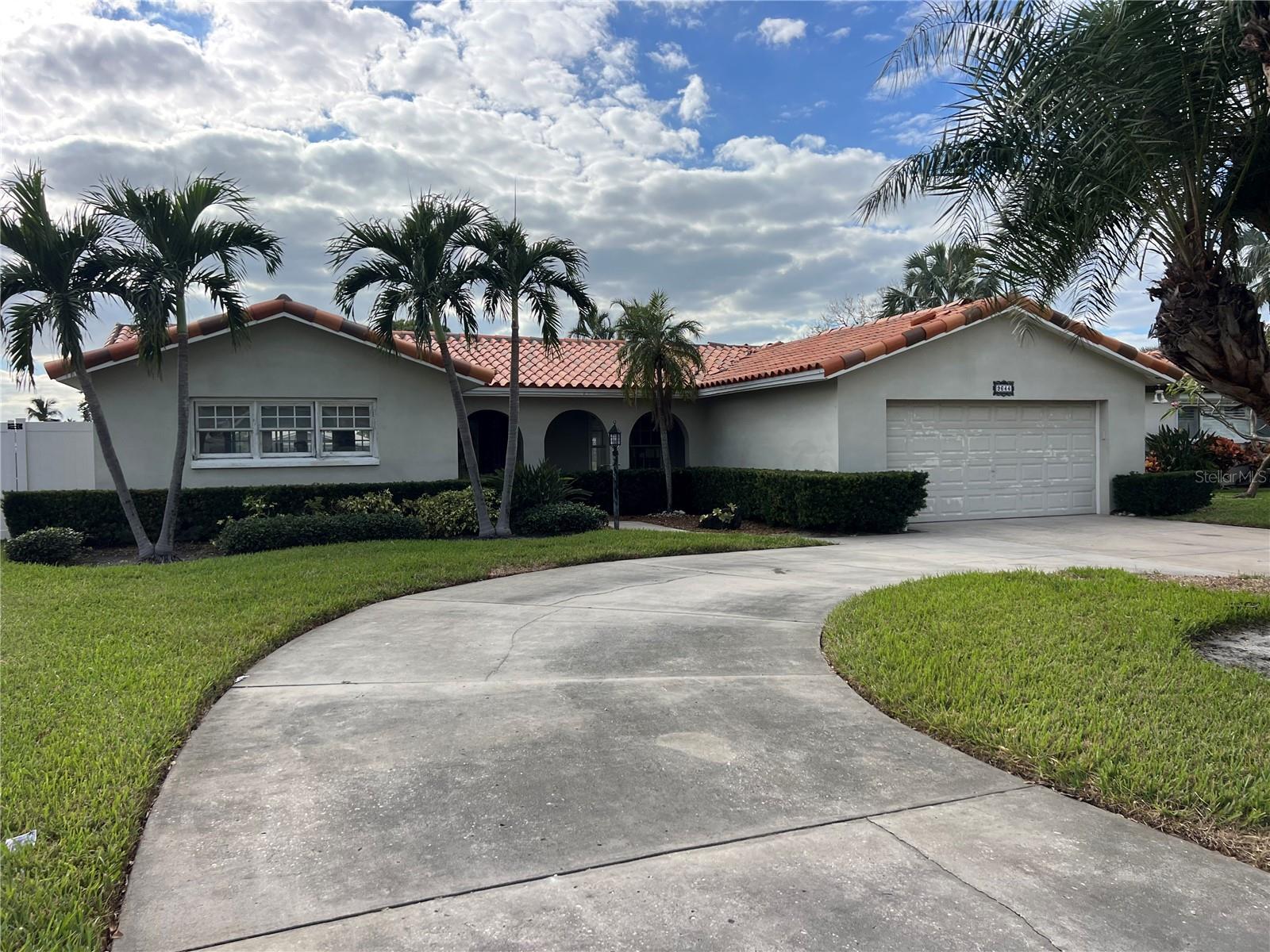 9644 OAK ST NE, ST PETERSBURG, FL, 33702