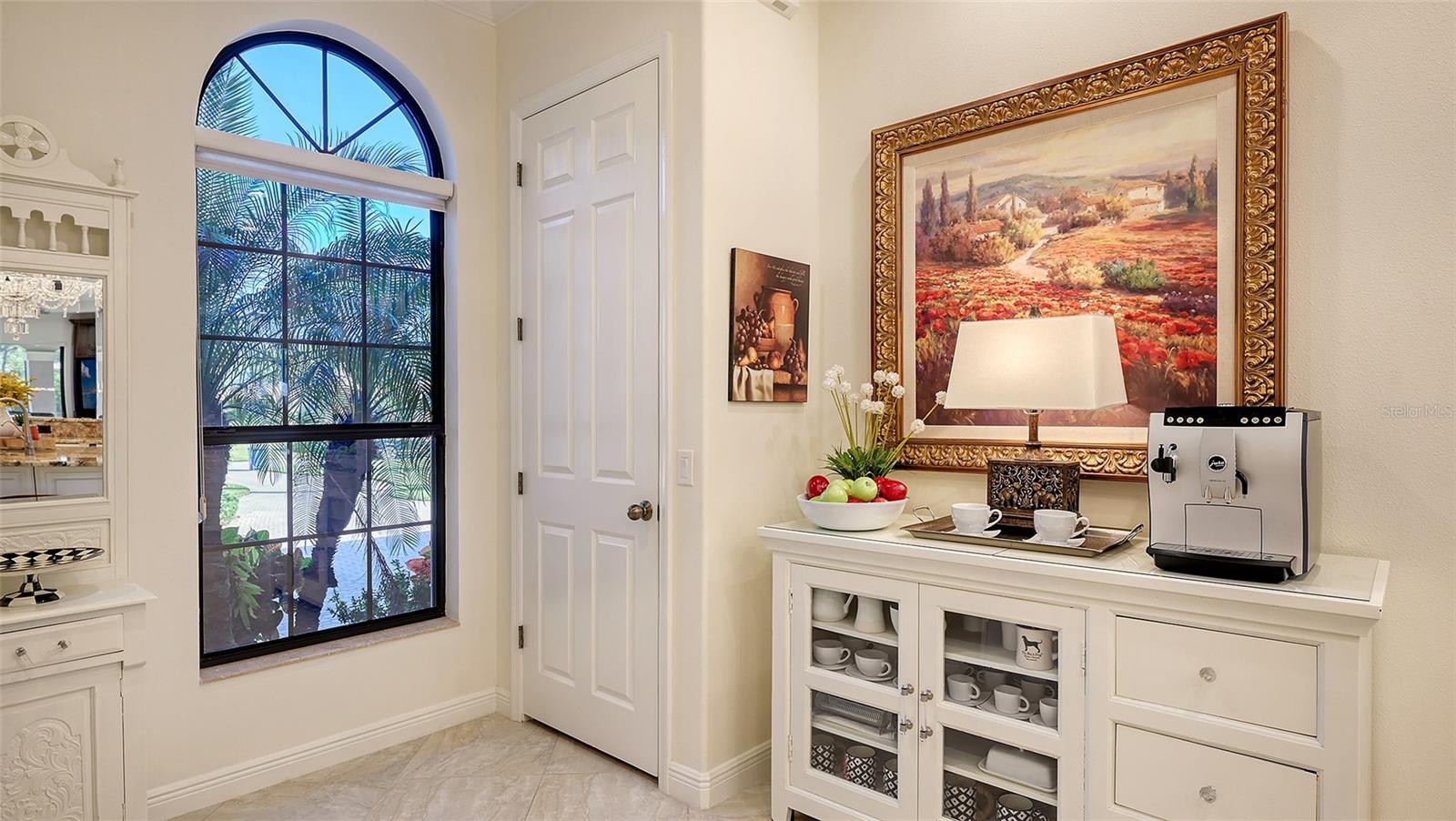 703 MACEWEN DR, OSPREY, FL, 34229