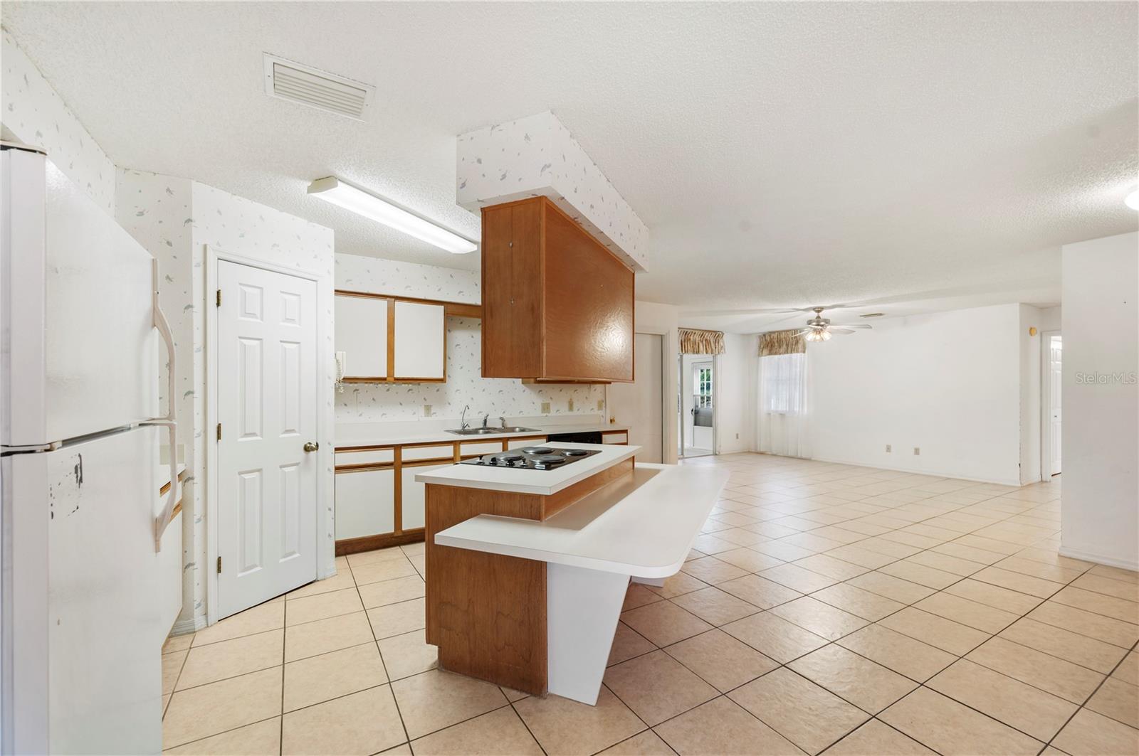 7035 TAMARIND DR, LAKE WALES, FL, 33898