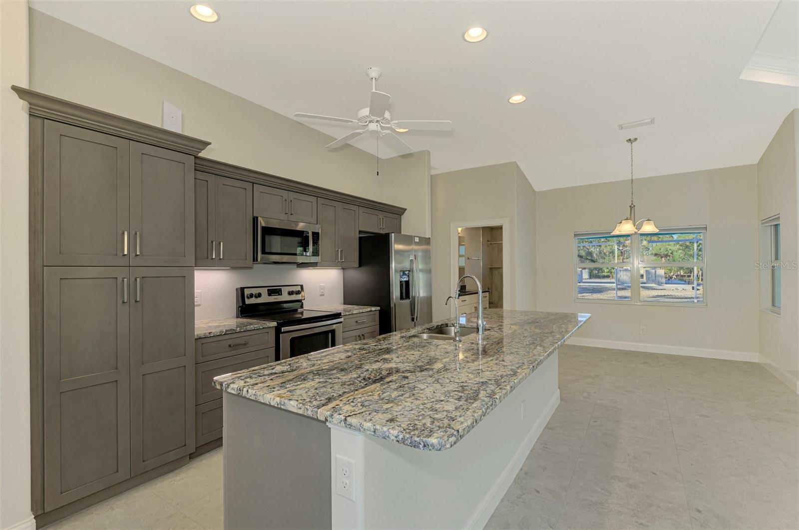 13168 PECK AVE, PORT CHARLOTTE, FL, 33953
