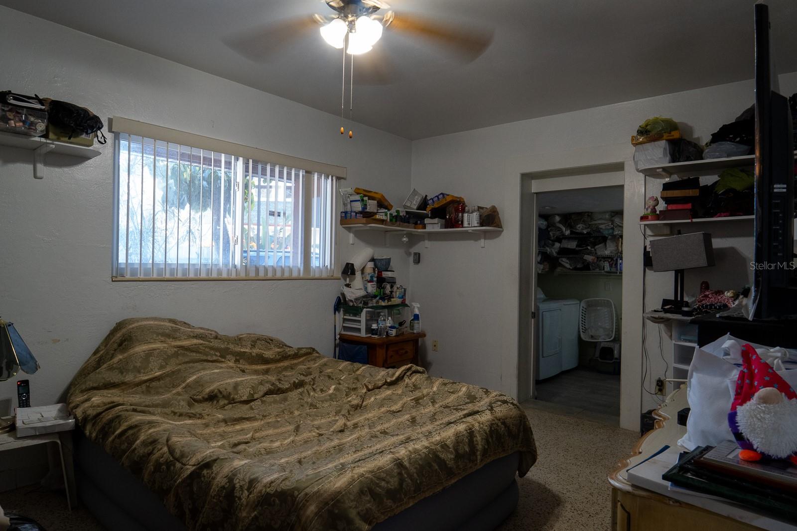3911 SUNRISE DR S, ST PETERSBURG, FL, 33705