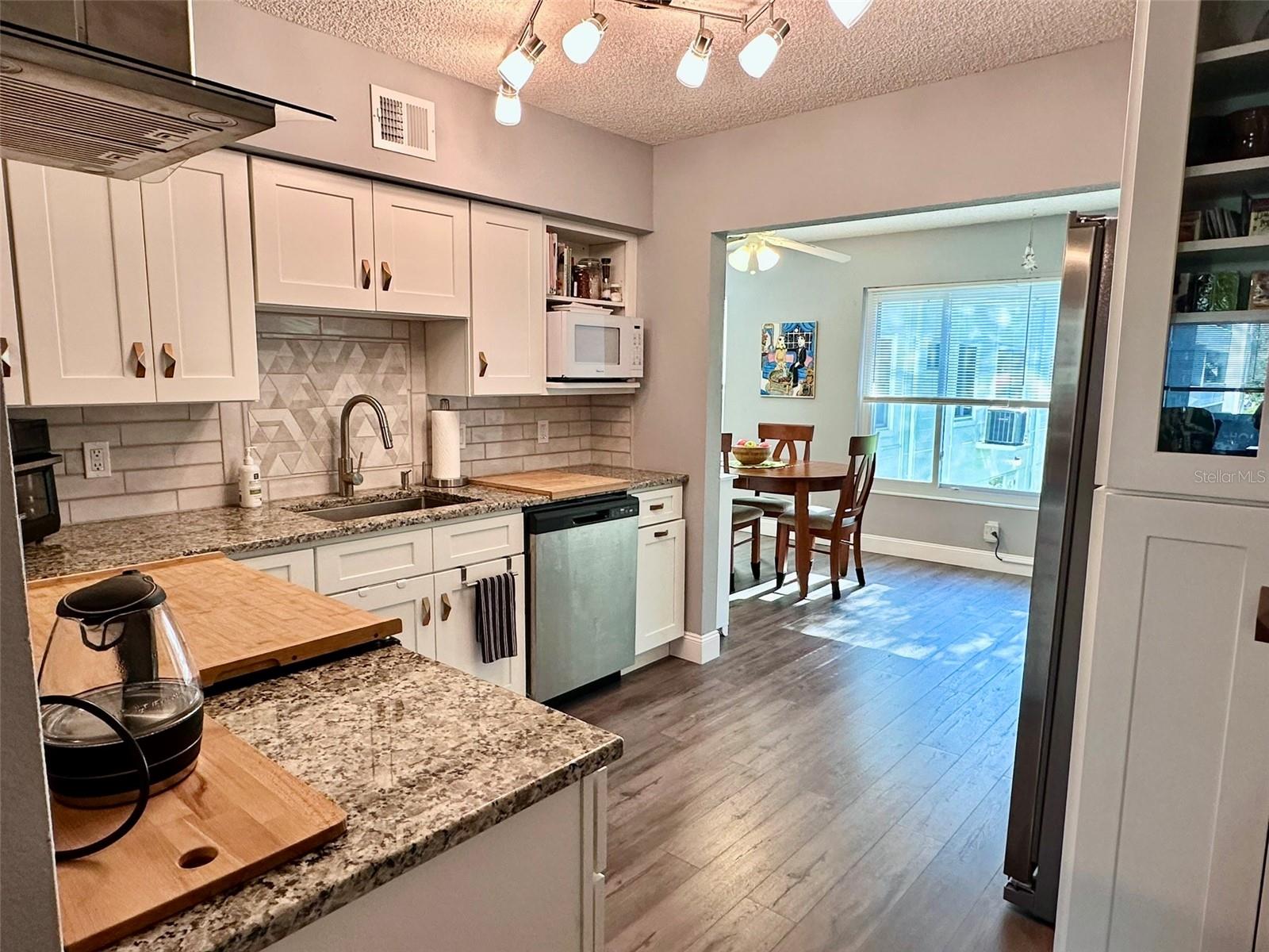 2257 WORLD PARKWAY BLVD W #39, CLEARWATER, FL, 33763