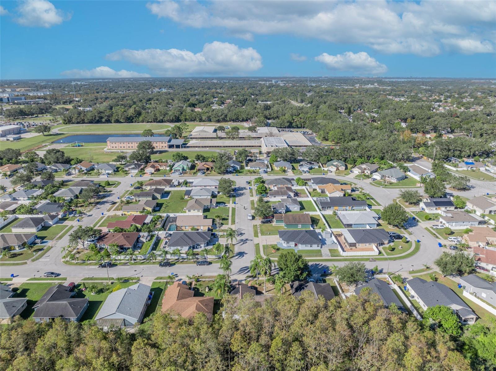 2460 OAK MILL DR, KISSIMMEE, FL, 34744