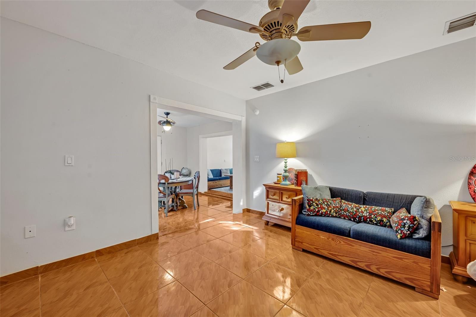 2460 OAK MILL DR, KISSIMMEE, FL, 34744