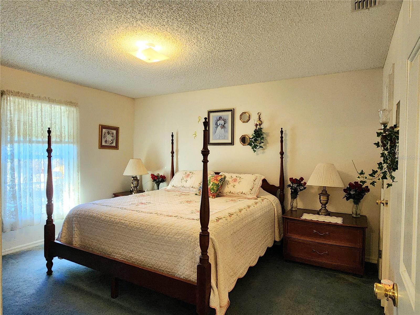 20054 US HIGHWAY 301, DADE CITY, FL, 33523