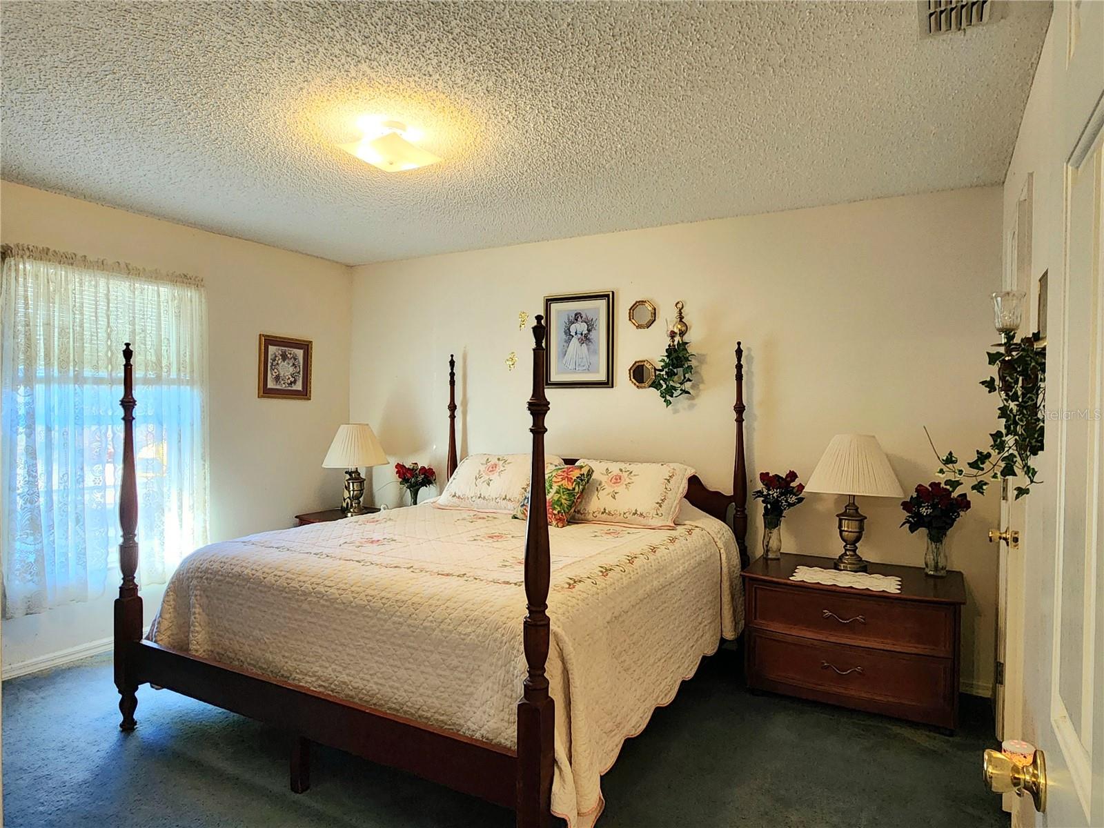 20054 US HIGHWAY 301, DADE CITY, FL, 33523