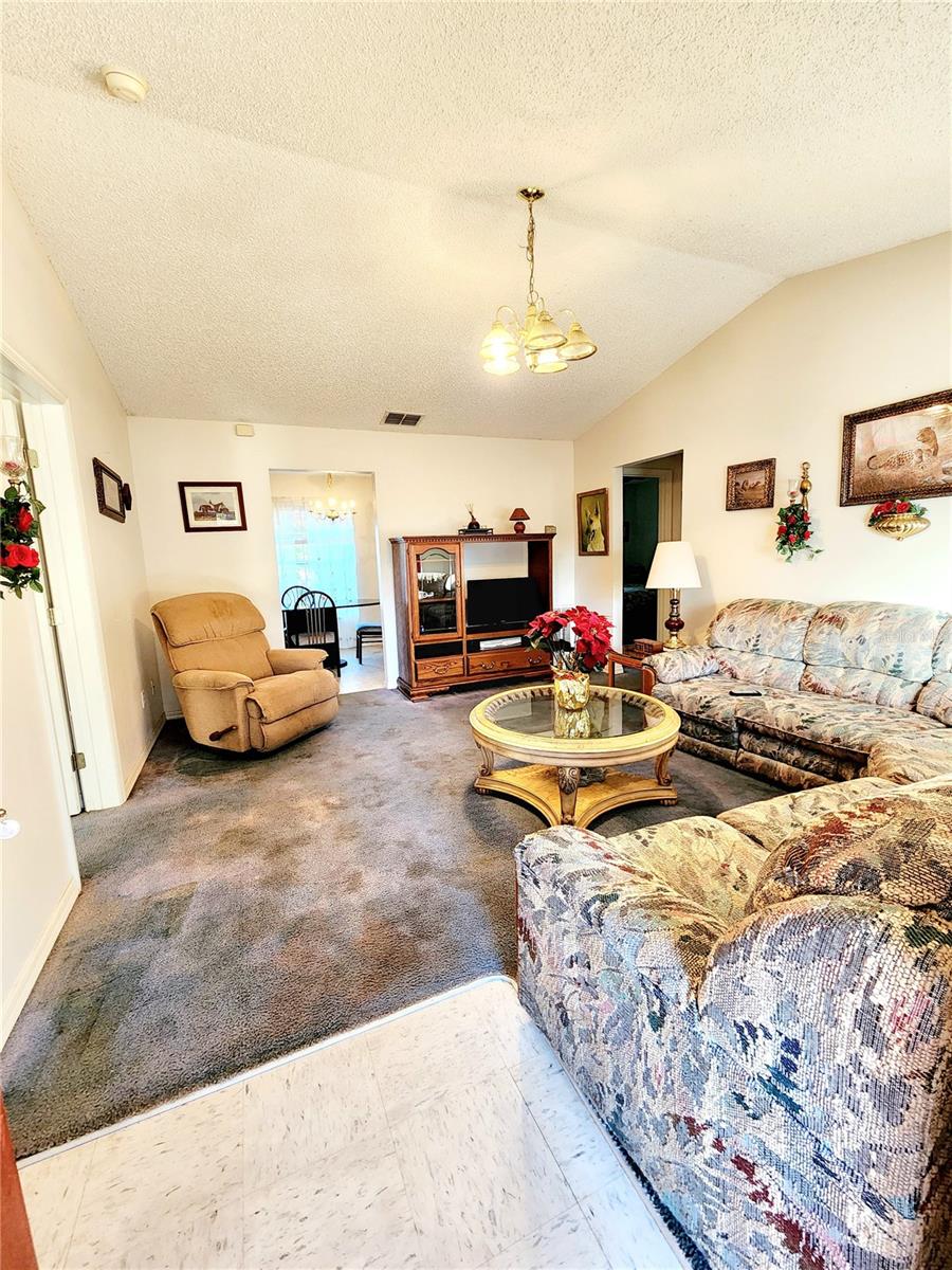 20054 US HIGHWAY 301, DADE CITY, FL, 33523