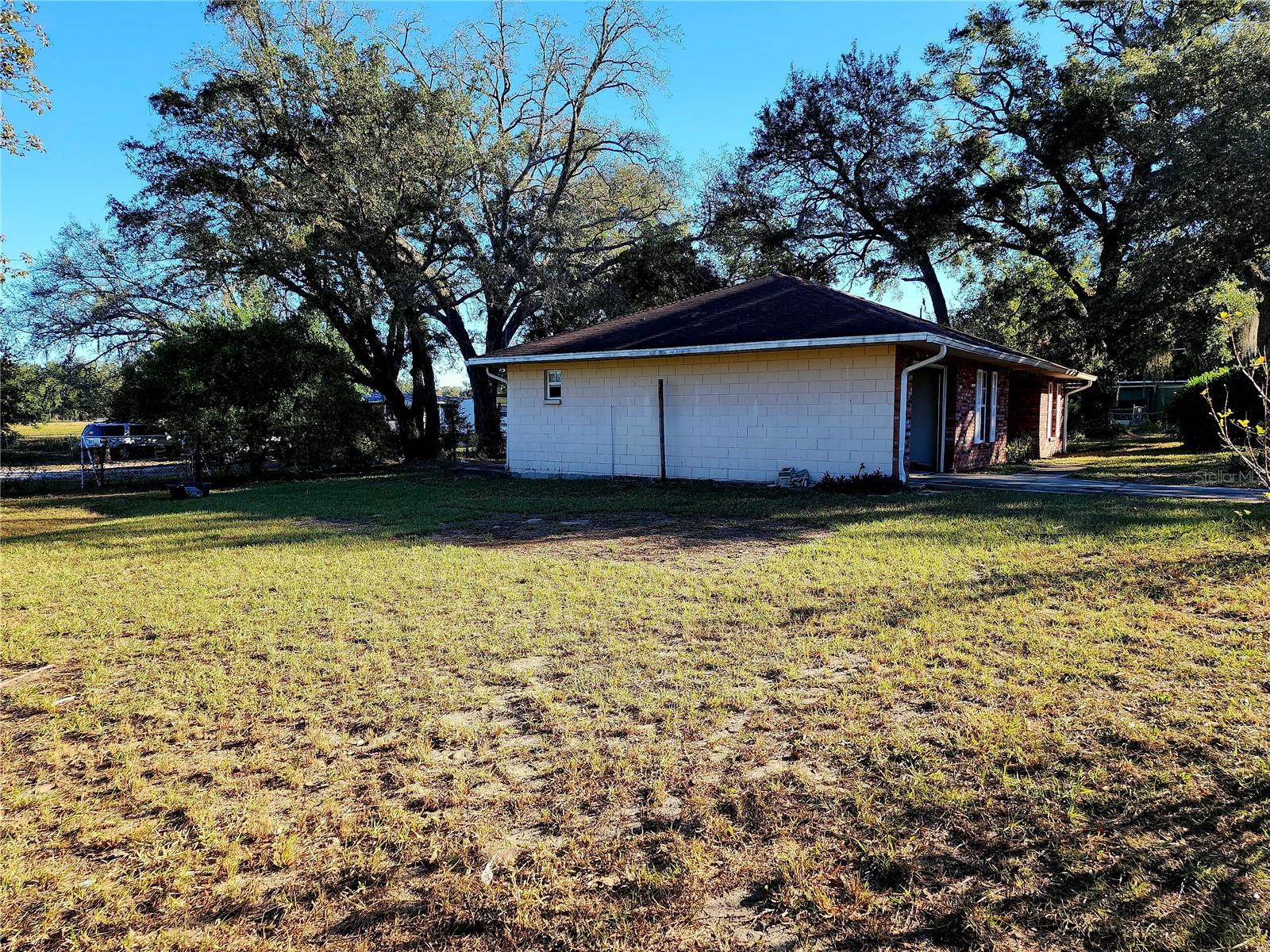 20054 US HIGHWAY 301, DADE CITY, FL, 33523