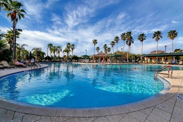 2107 HARTLEBURY WAY, SUN CITY CENTER, FL, 33573