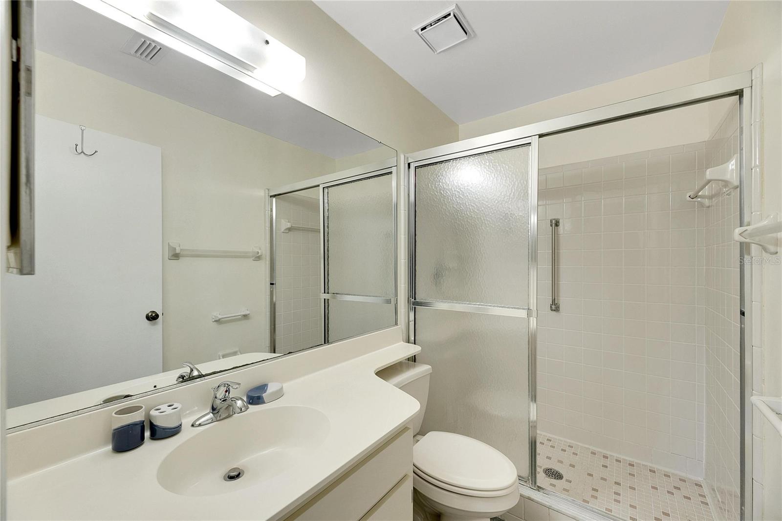 2107 HARTLEBURY WAY, SUN CITY CENTER, FL, 33573