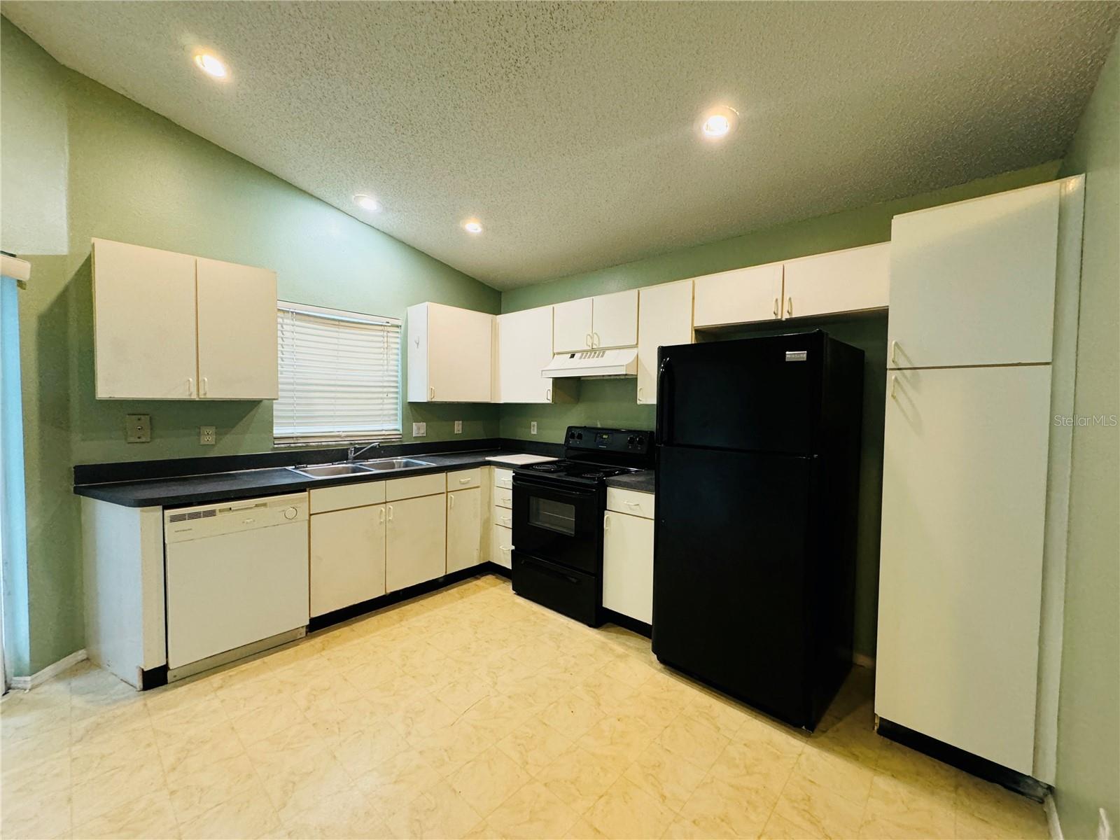 3247 BREWSTER DR, KISSIMMEE, FL, 34743