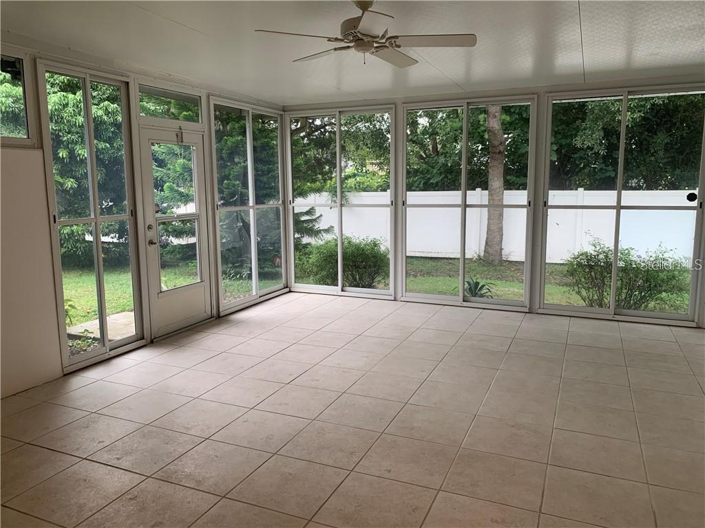 8223 46TH CT E, SARASOTA, FL, 34243