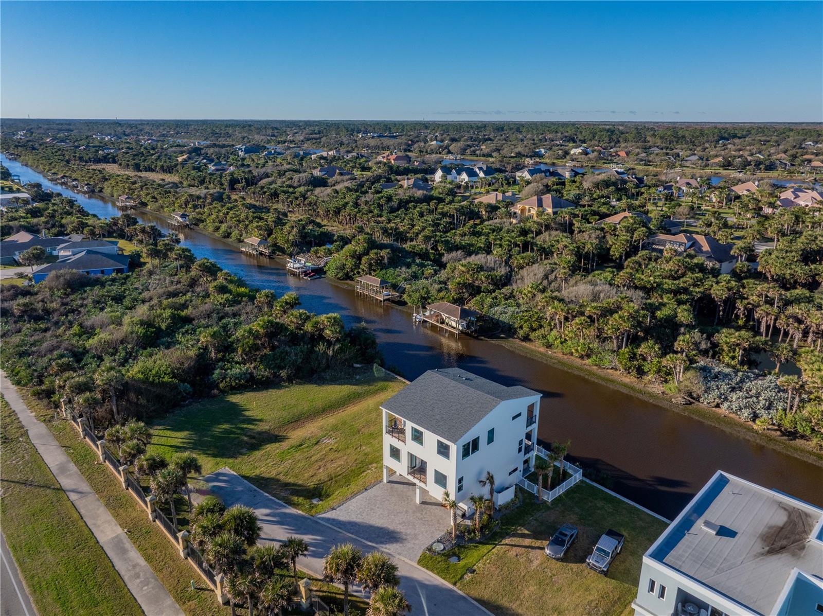 3538 N OCEAN SHORE BLVD, PALM COAST, FL, 32137