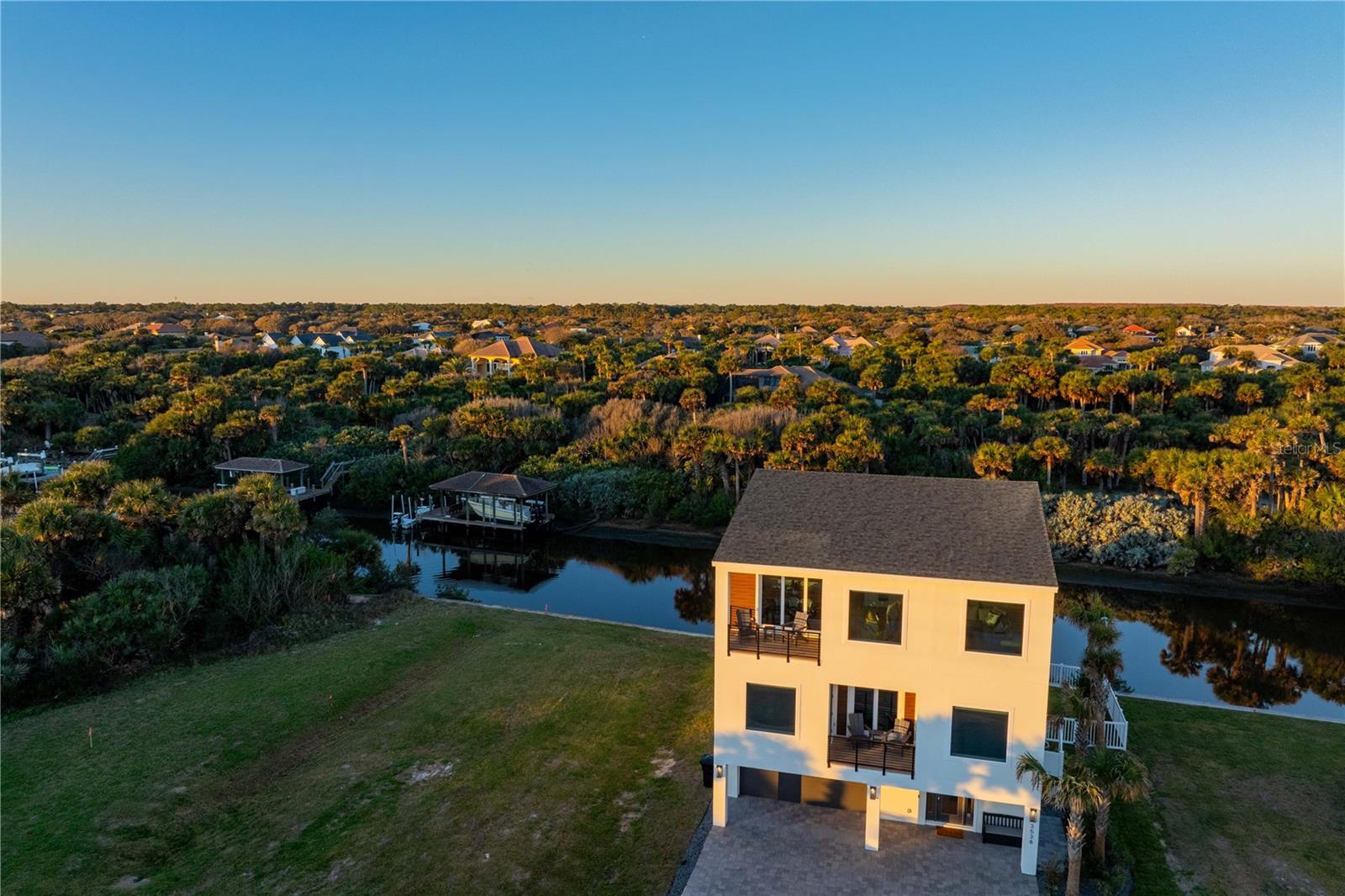 3538 N OCEAN SHORE BLVD, PALM COAST, FL, 32137