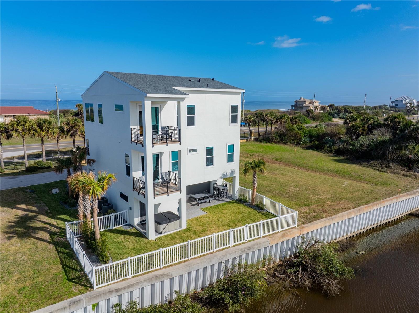 3538 N OCEAN SHORE BLVD, PALM COAST, FL, 32137