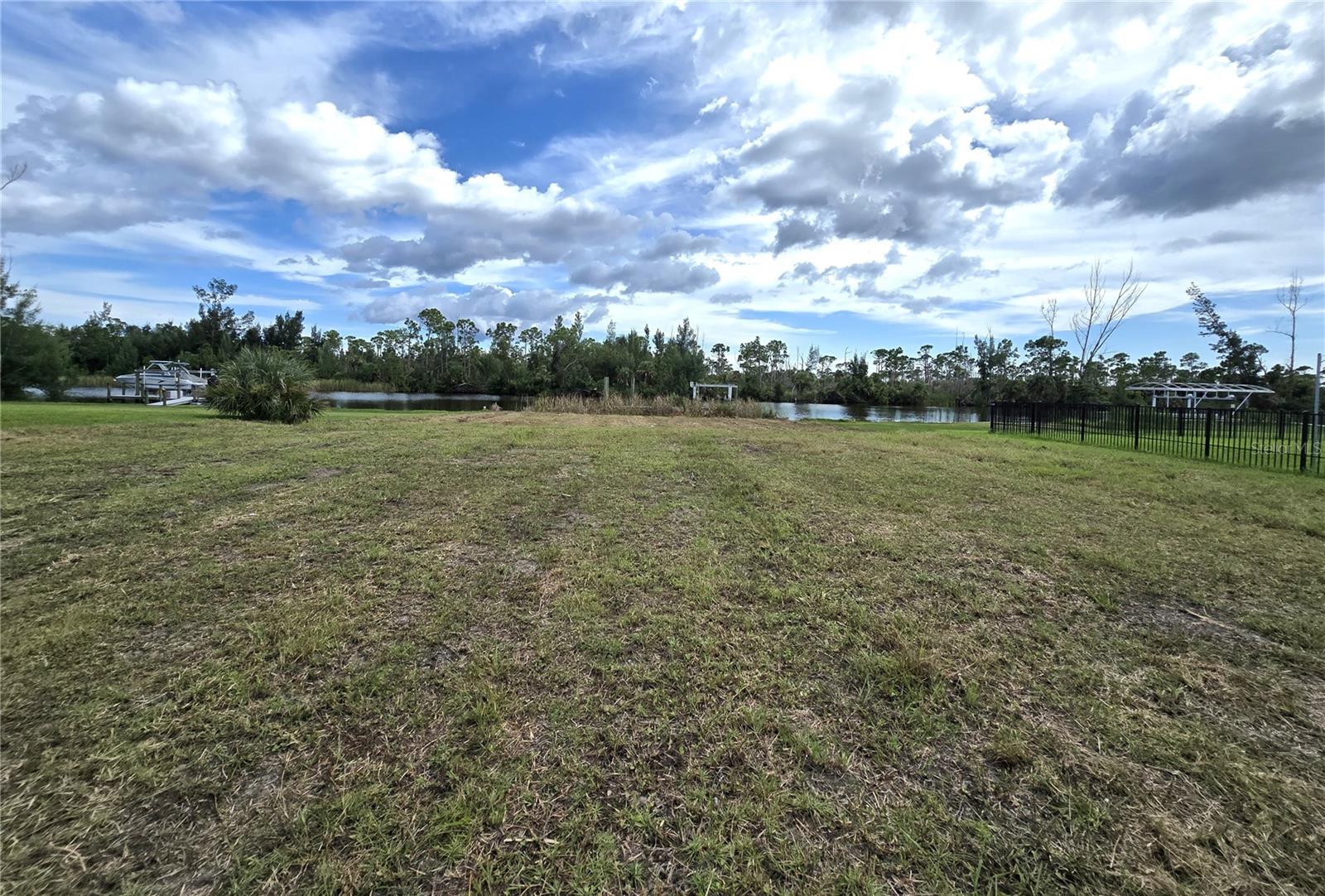 16652 LIGGETT CIR, PORT CHARLOTTE, FL, 33981