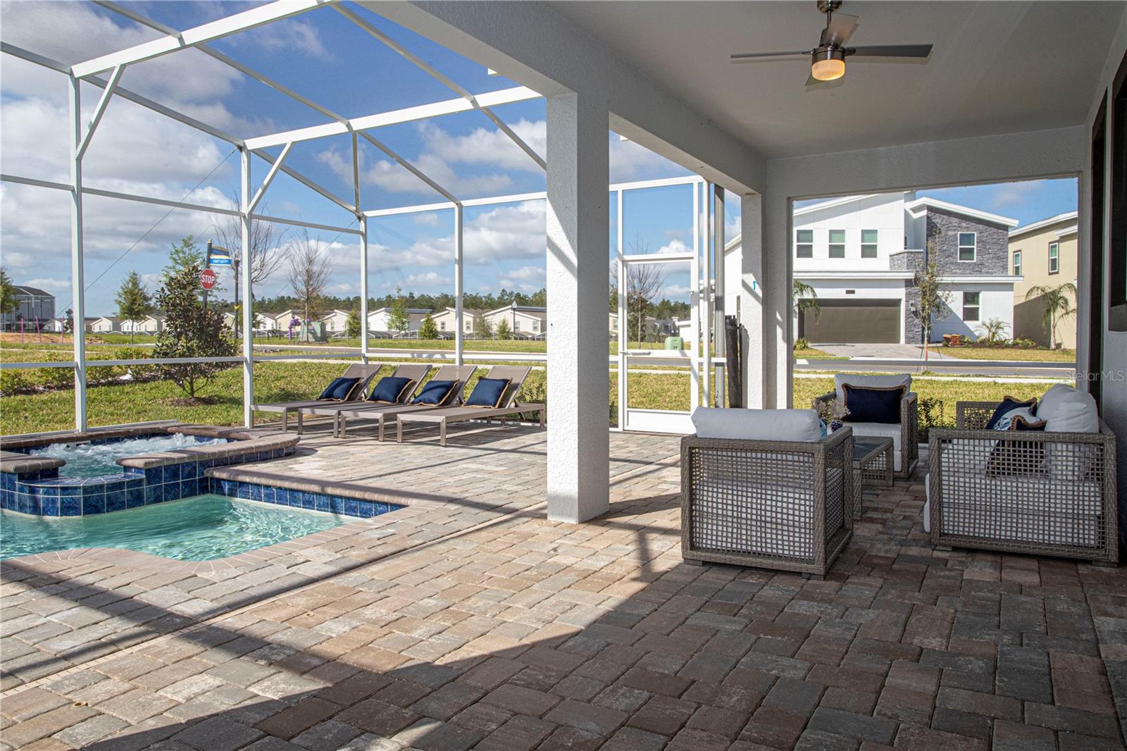 8844 CRUDEN BAY CT, DAVENPORT, FL, 33896