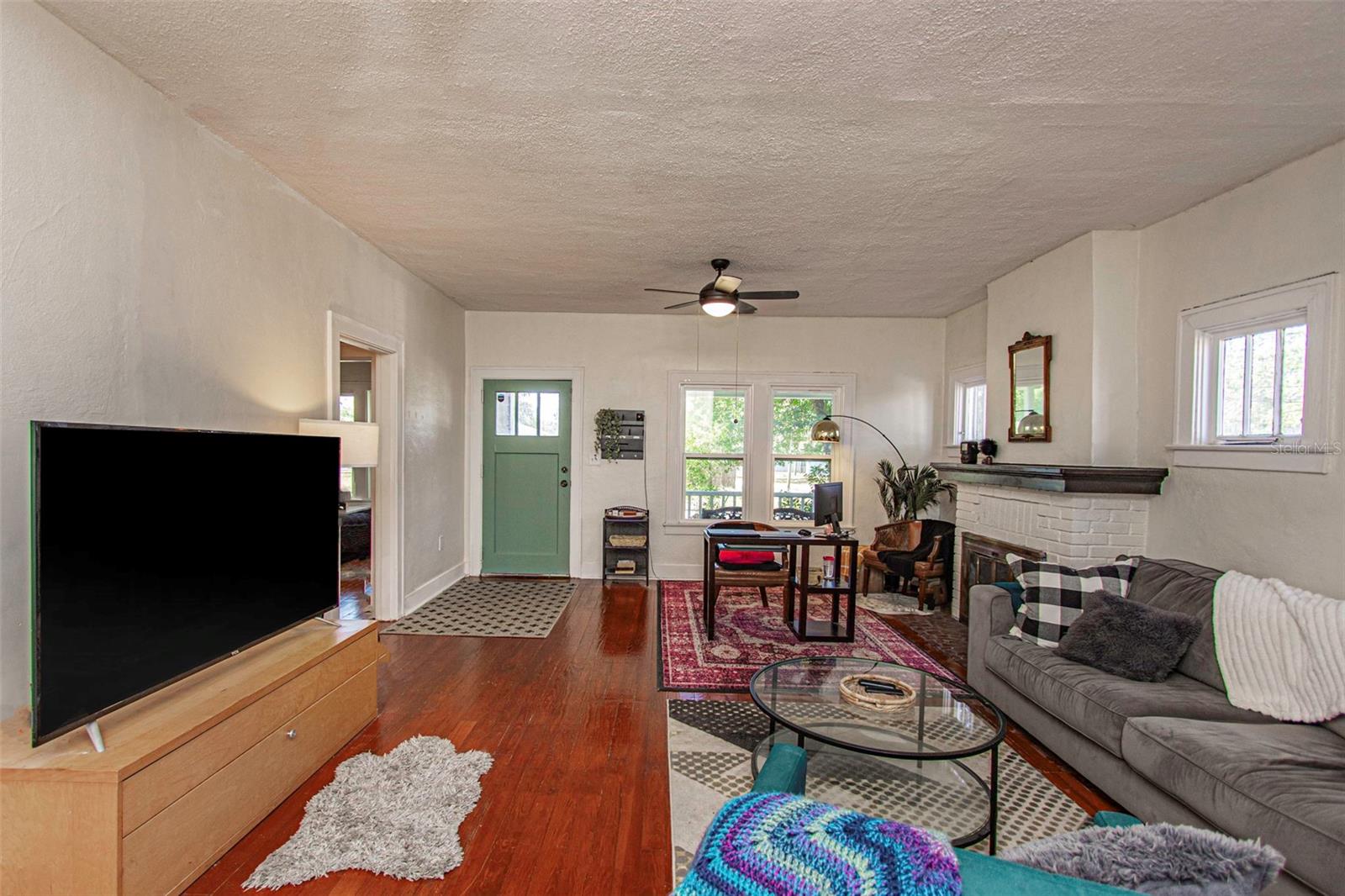 8903 N EDISON AVE, TAMPA, FL, 33604