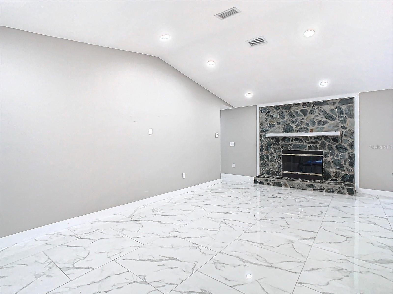 8139 WOODEN DR, SPRING HILL, FL, 34606