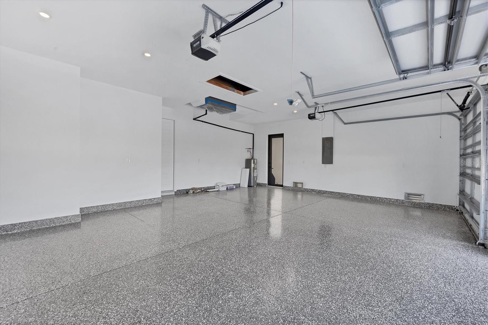 1097 ROTONDA CIR, ROTONDA WEST, FL, 33947