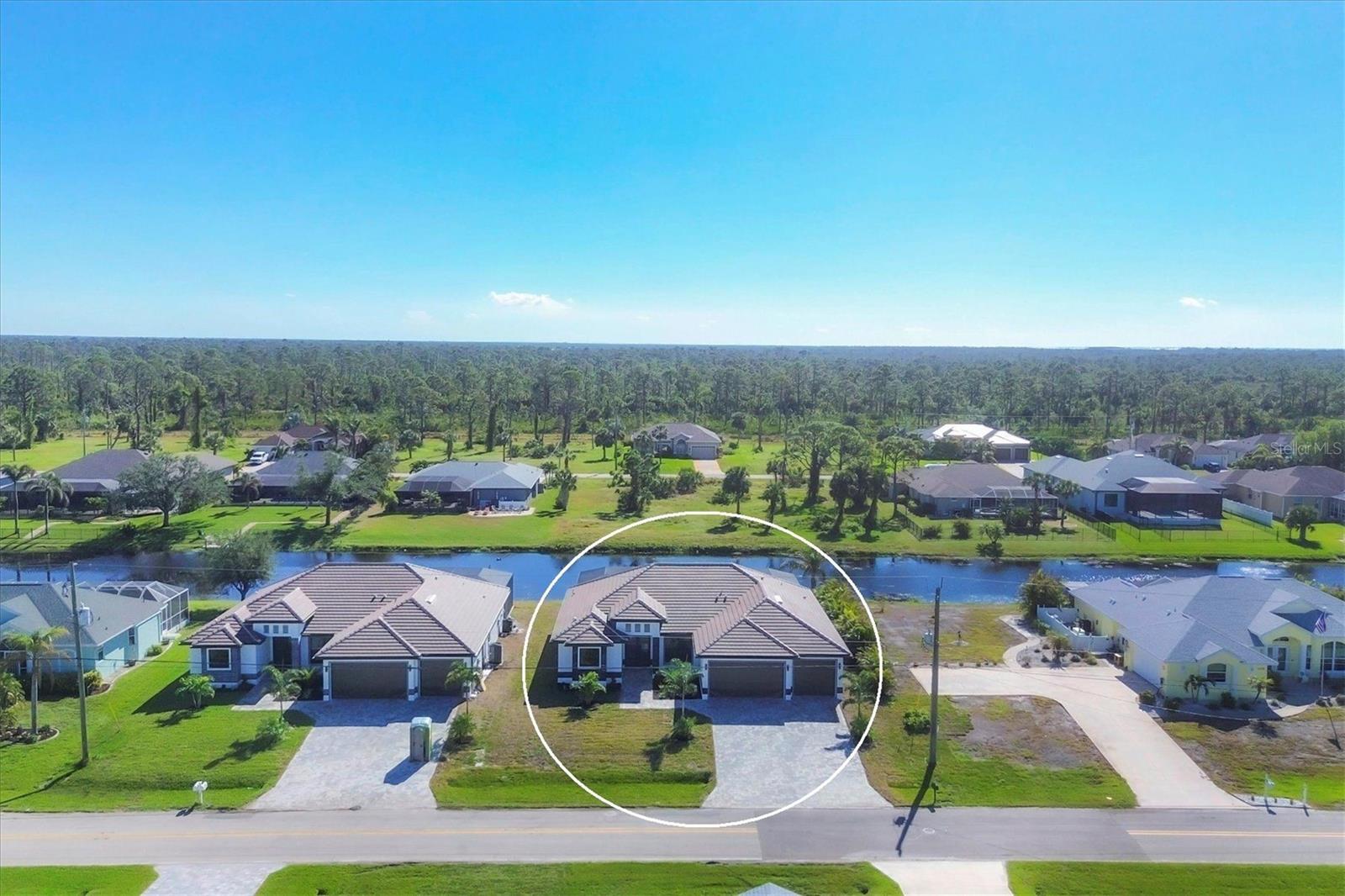1097 ROTONDA CIR, ROTONDA WEST, FL, 33947
