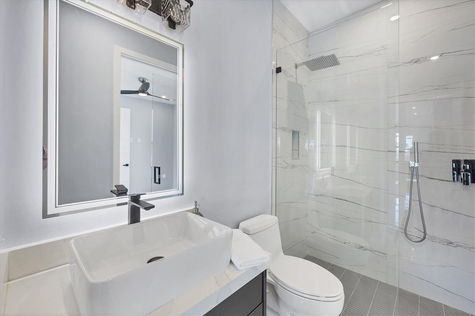 1097 ROTONDA CIR, ROTONDA WEST, FL, 33947