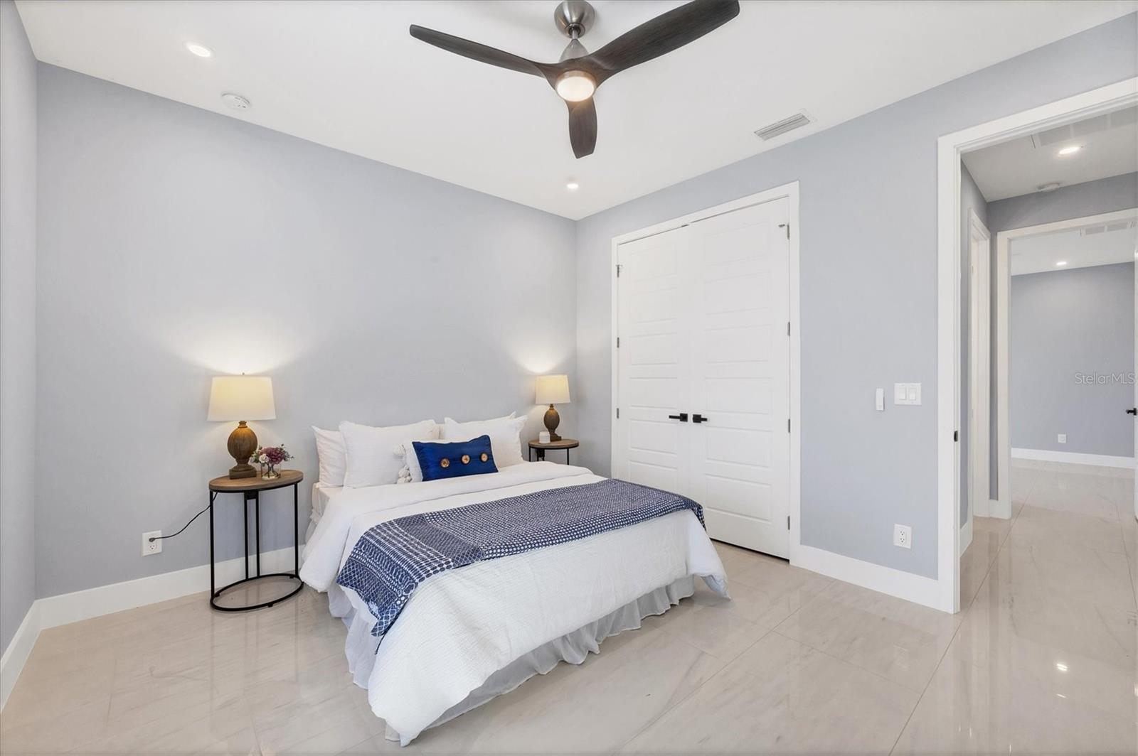 1097 ROTONDA CIR, ROTONDA WEST, FL, 33947