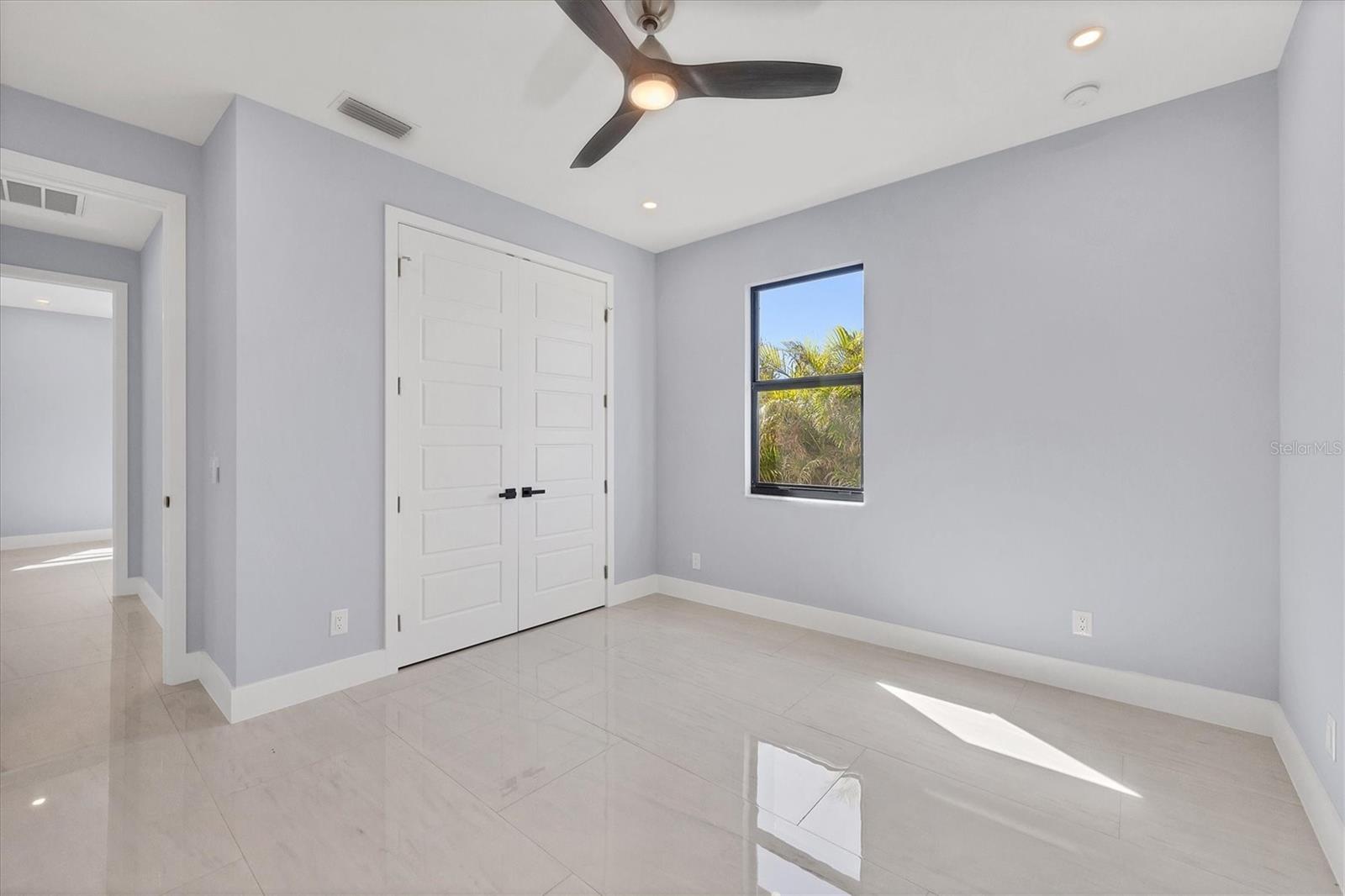 1097 ROTONDA CIR, ROTONDA WEST, FL, 33947