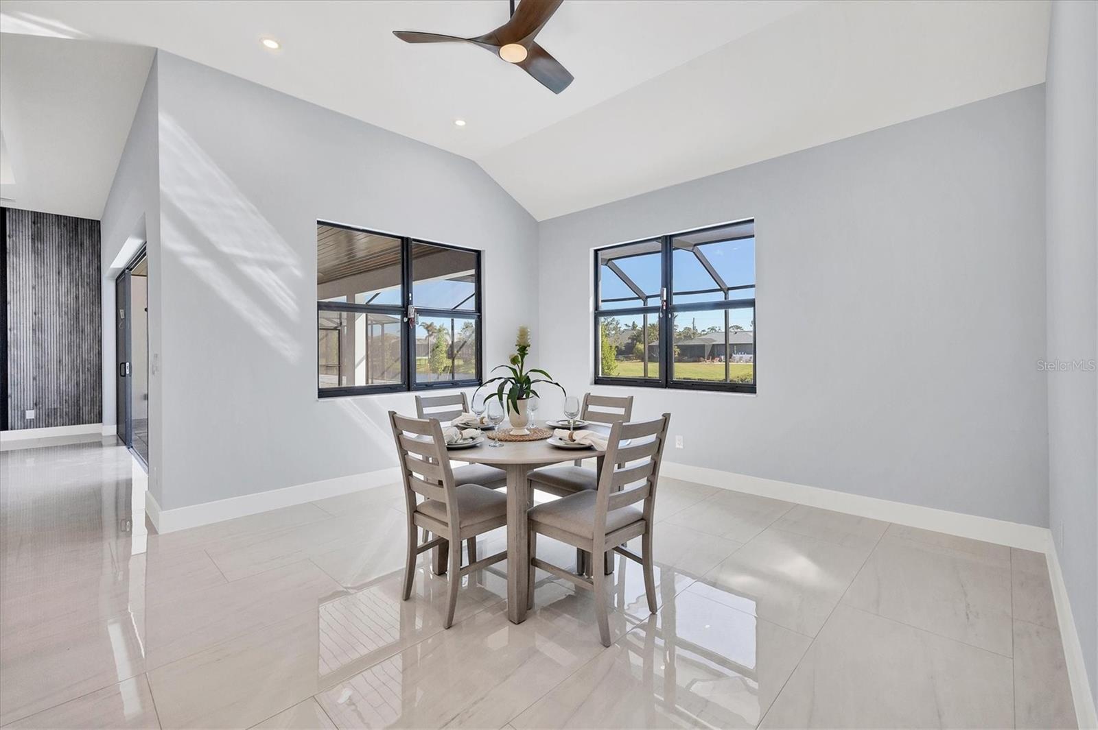 1097 ROTONDA CIR, ROTONDA WEST, FL, 33947