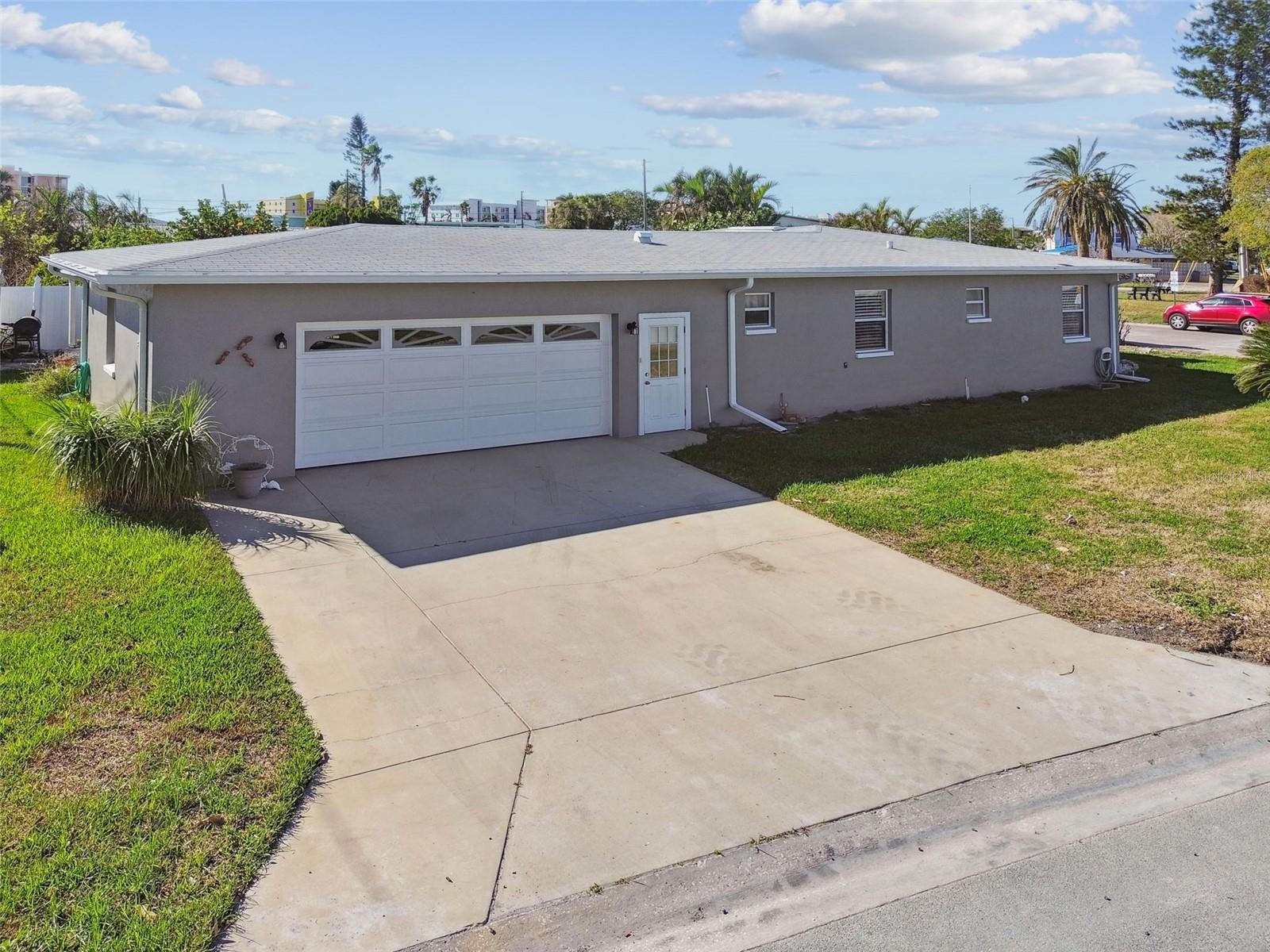195 112TH AVE, TREASURE ISLAND, FL, 33706