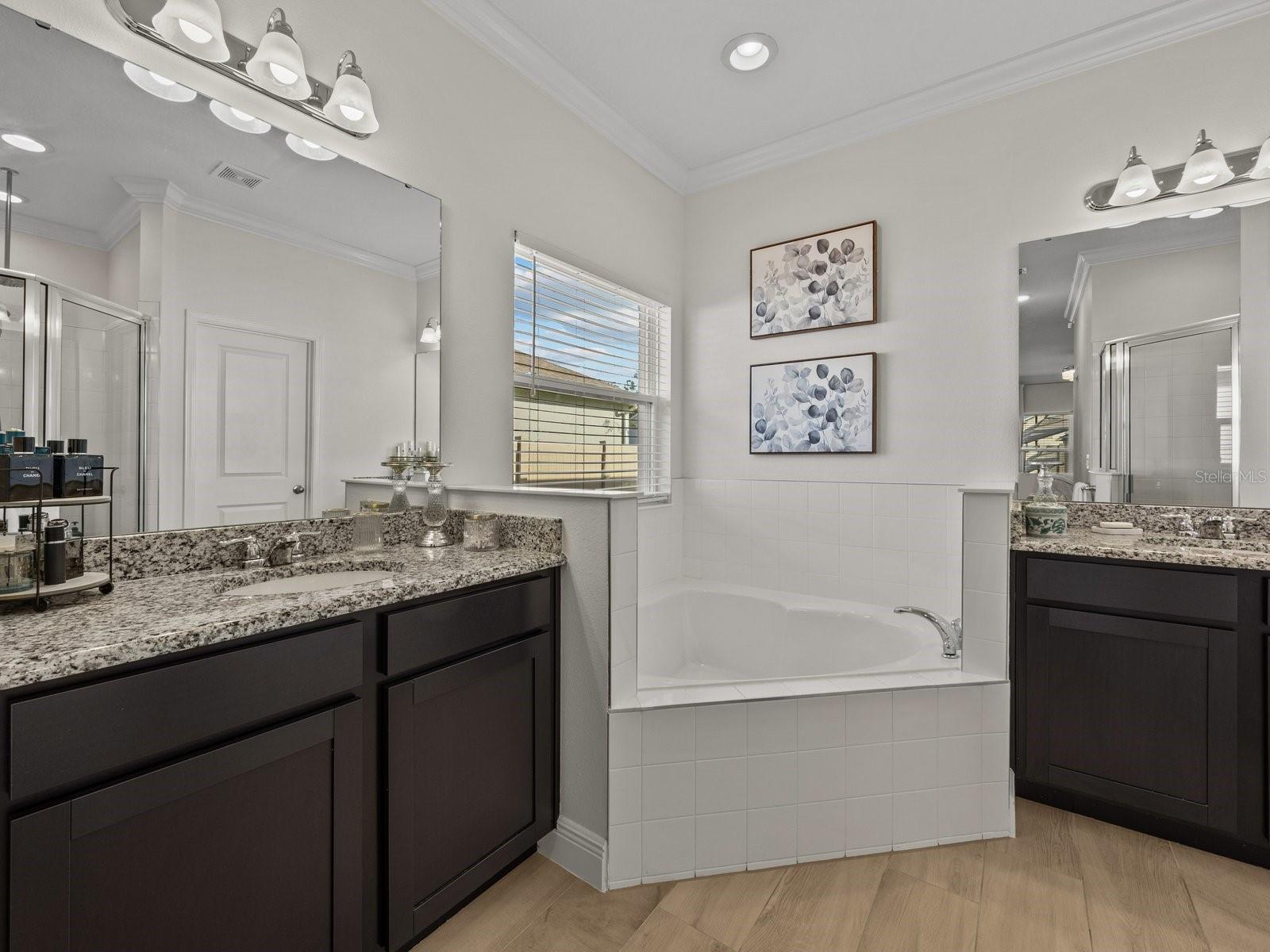 489 AVILA PL, HOWEY IN THE HILLS, FL, 34737