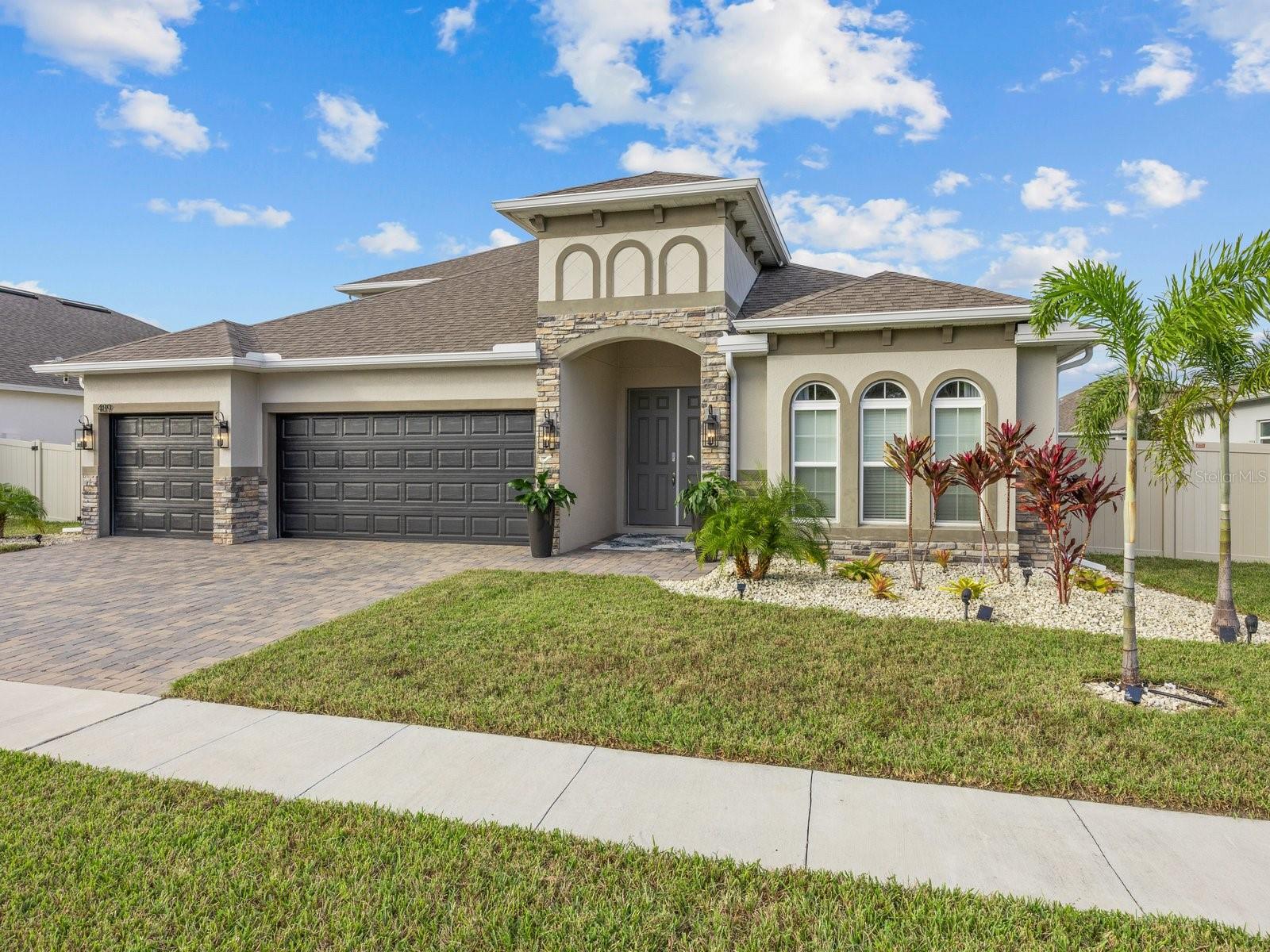 489 AVILA PL, HOWEY IN THE HILLS, FL, 34737