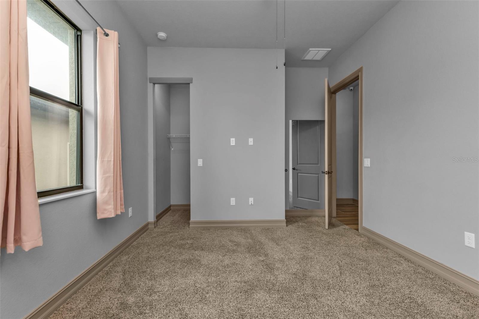 19199 ROOSEVELT AVE, PORT CHARLOTTE, FL, 33954
