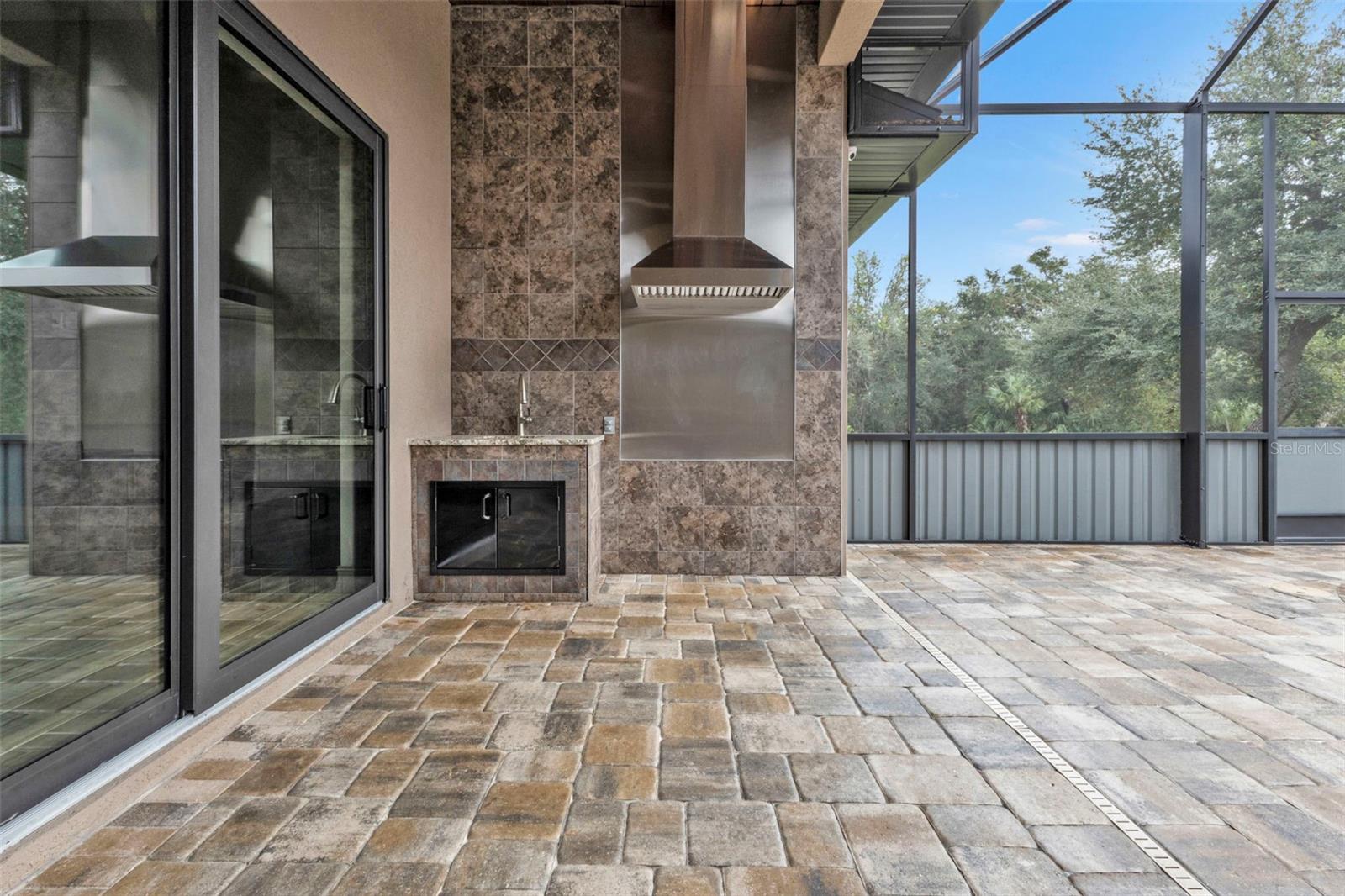 19199 ROOSEVELT AVE, PORT CHARLOTTE, FL, 33954