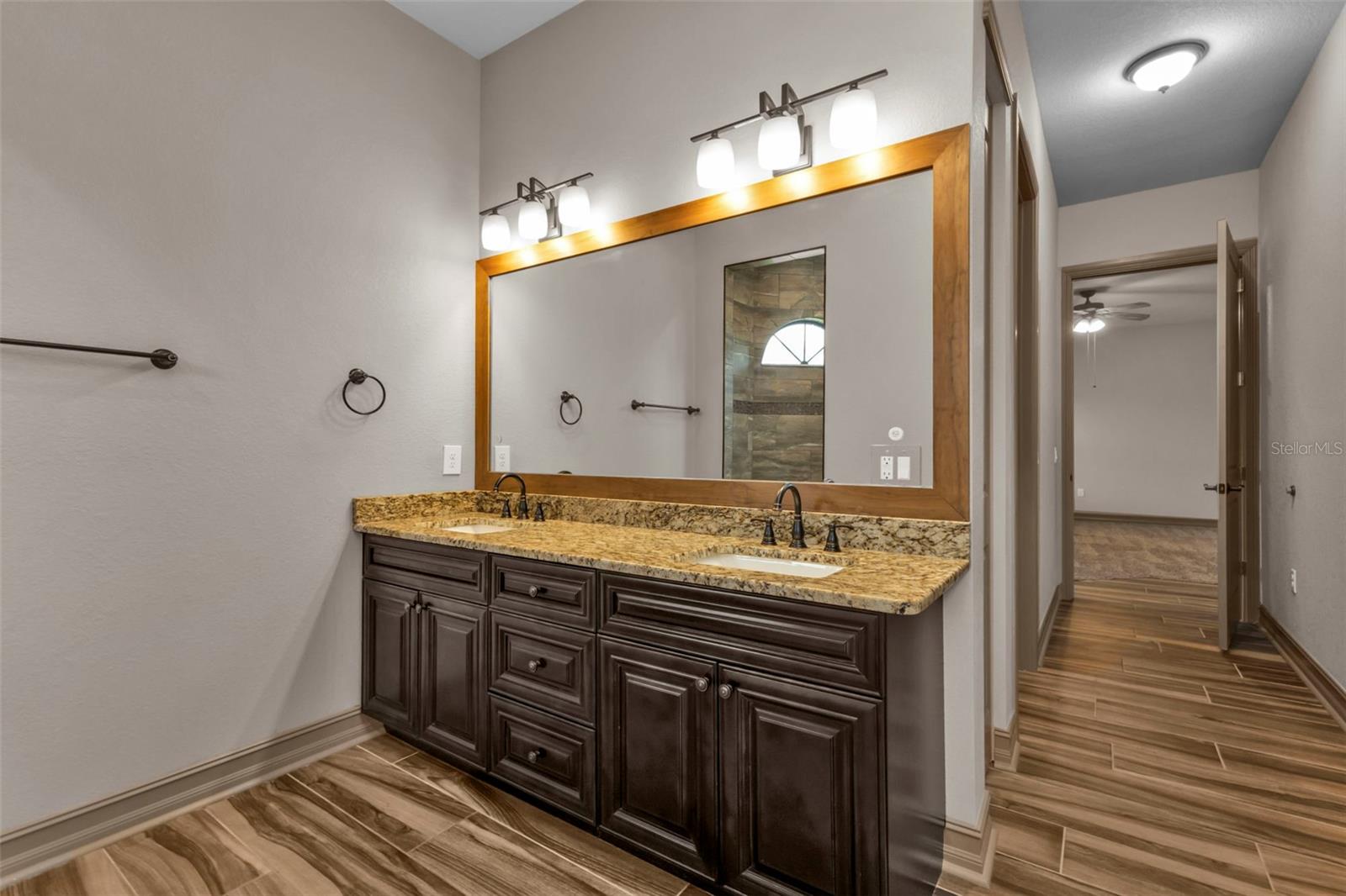 19199 ROOSEVELT AVE, PORT CHARLOTTE, FL, 33954