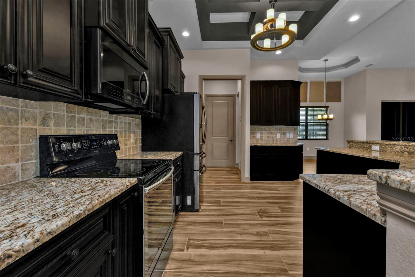 19199 ROOSEVELT AVE, PORT CHARLOTTE, FL, 33954
